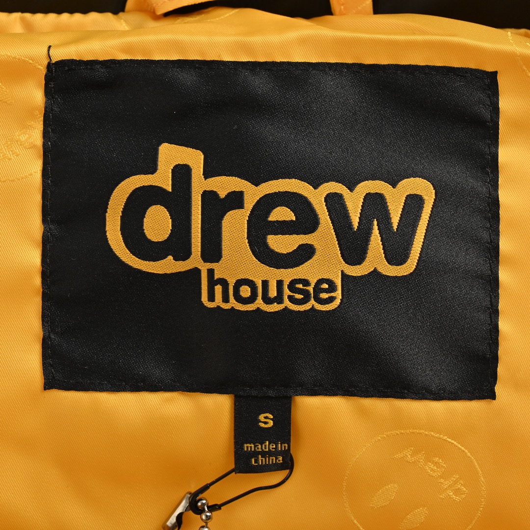 DREW HOUSE 24Fw 笑脸印花皮质棉服