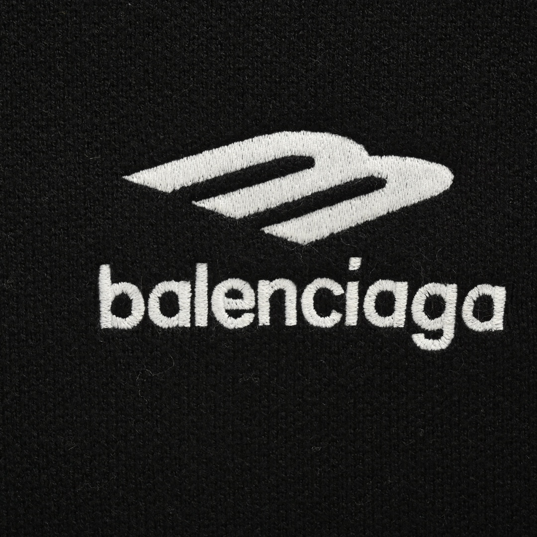 Balenciaga/巴黎世家 字母刺绣圆领针织毛衣 经典m字刺绣字母秋冬系列滑雪系列毛衣光线刺绣