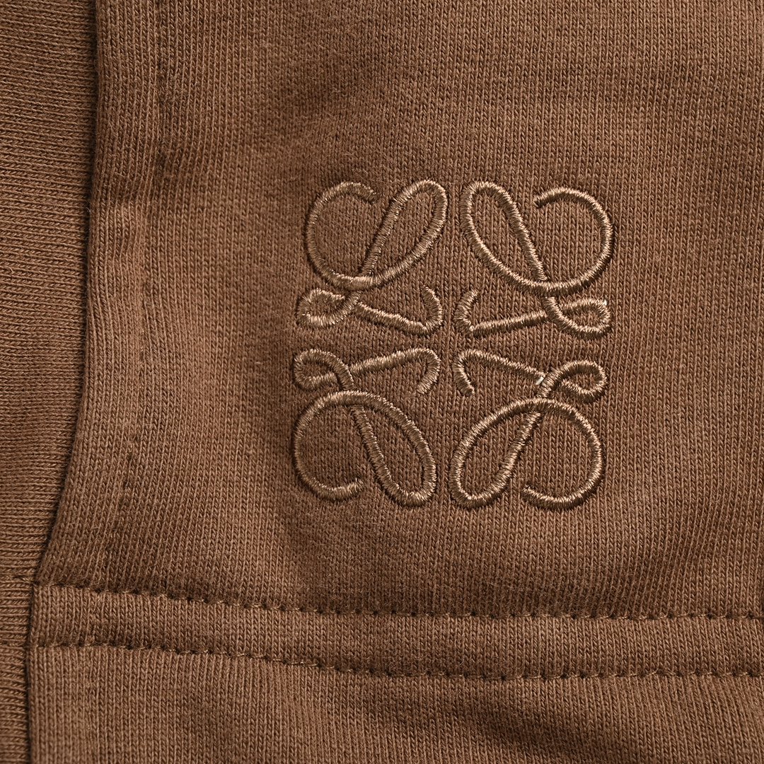 Loewe/罗意威 24Fw 联名款刺绣兔子连帽卫衣