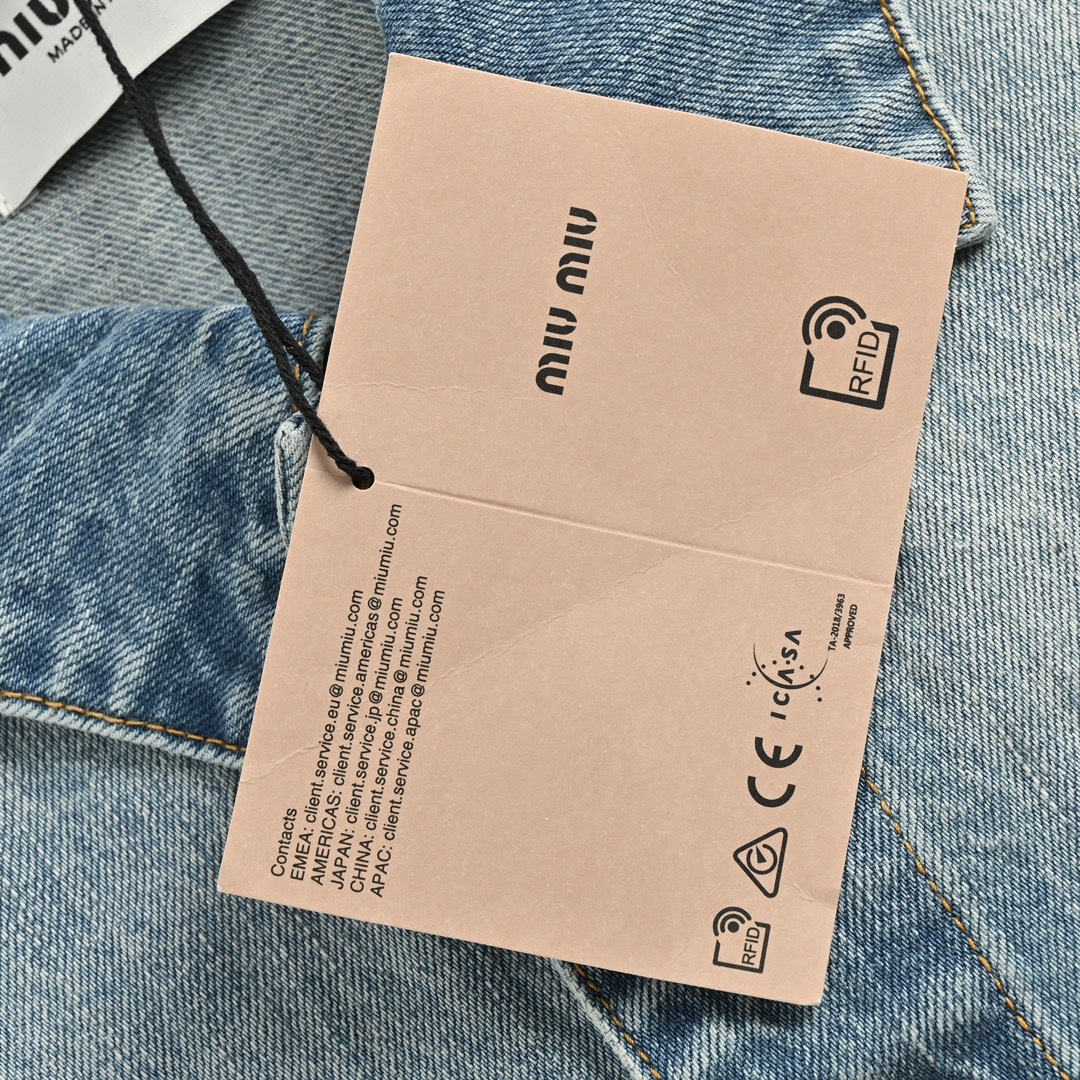 Miu Miu/缪缪 贴布绣丹宁牛仔夹克外套