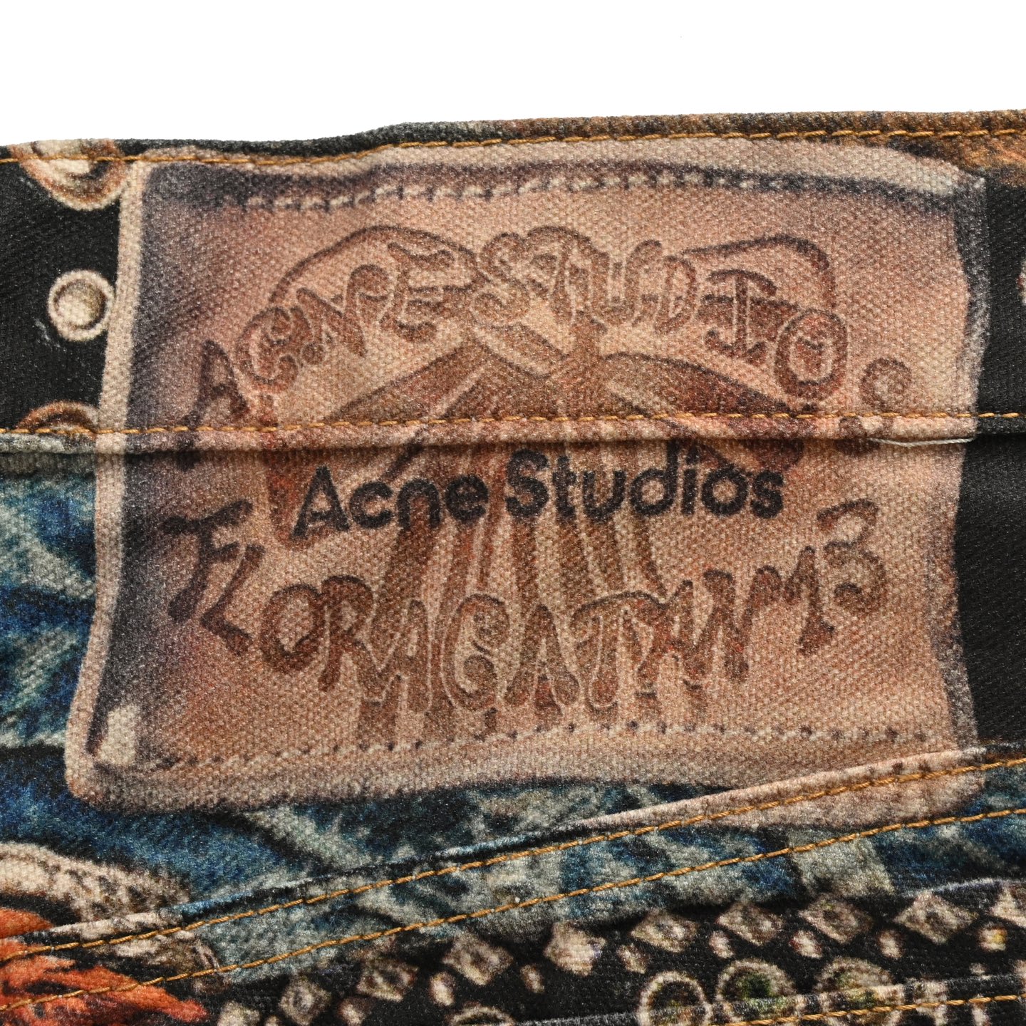 Acne Studios 25ss 多腰带图案牛仔裤