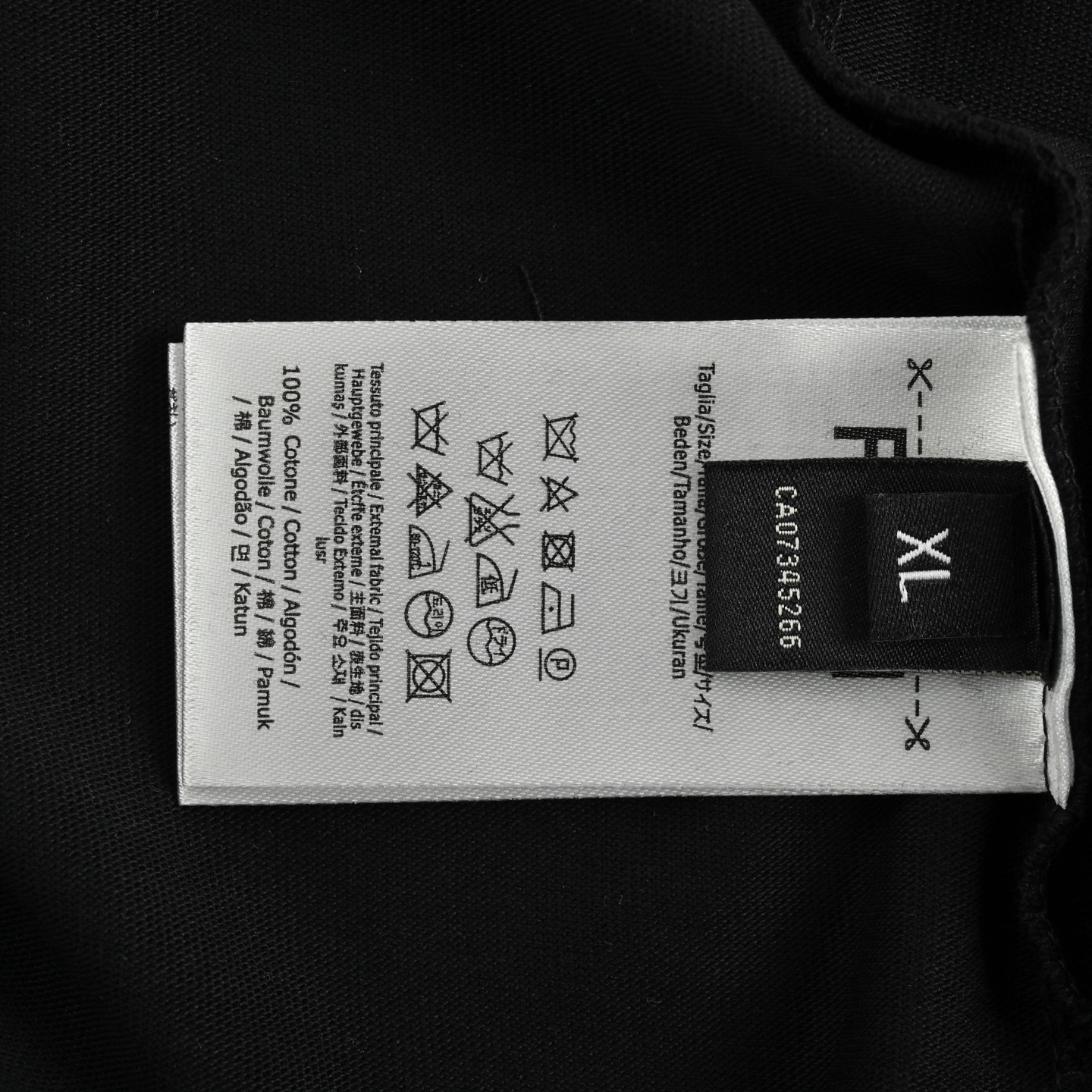 Fendi/芬迪 25ss FF彩色刺绣短袖 榻榻米绣花工艺针数密度饱满