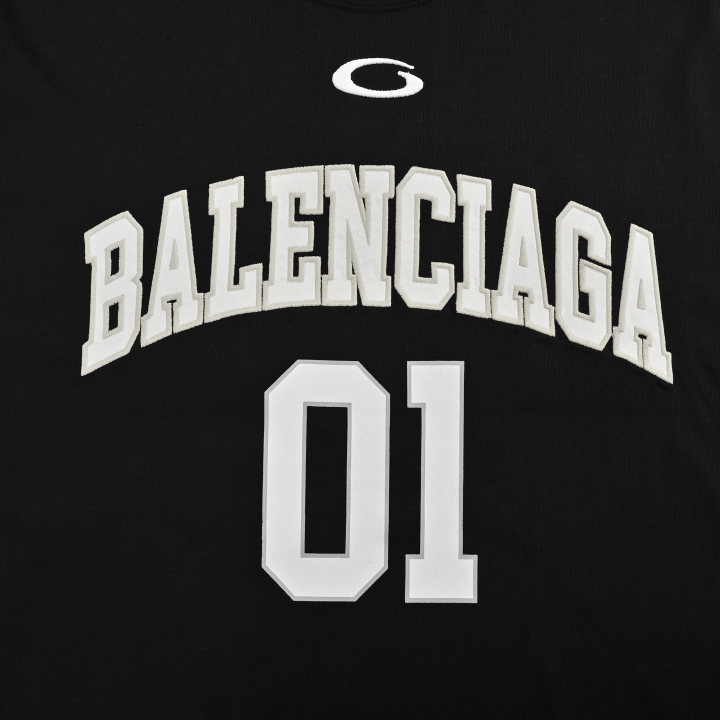 Balenciaga/巴黎世家 25ss 篮球刺绣01号印花长袖T恤