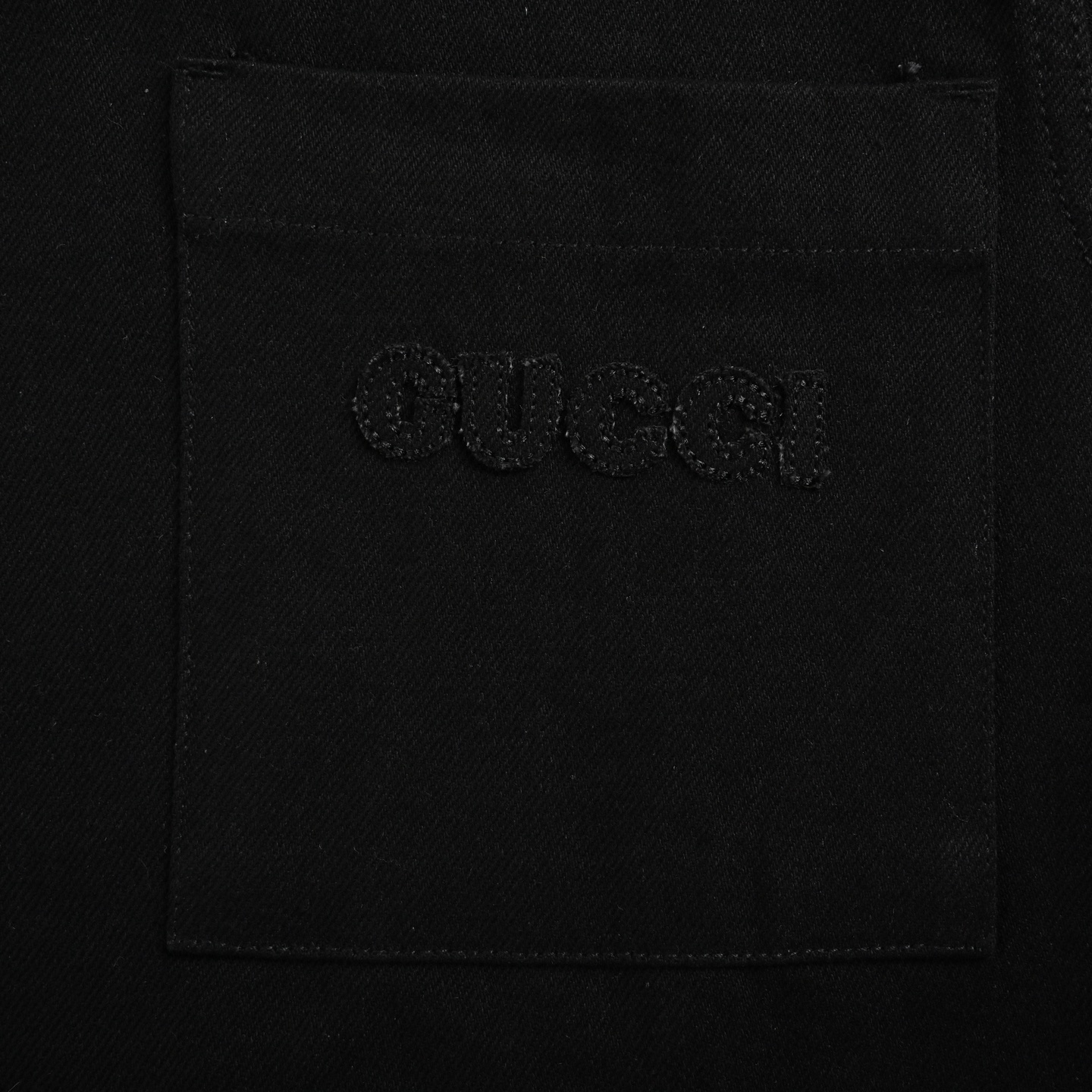Gucci/古驰 24Fw 后背烫钻字母拉链牛仔外套