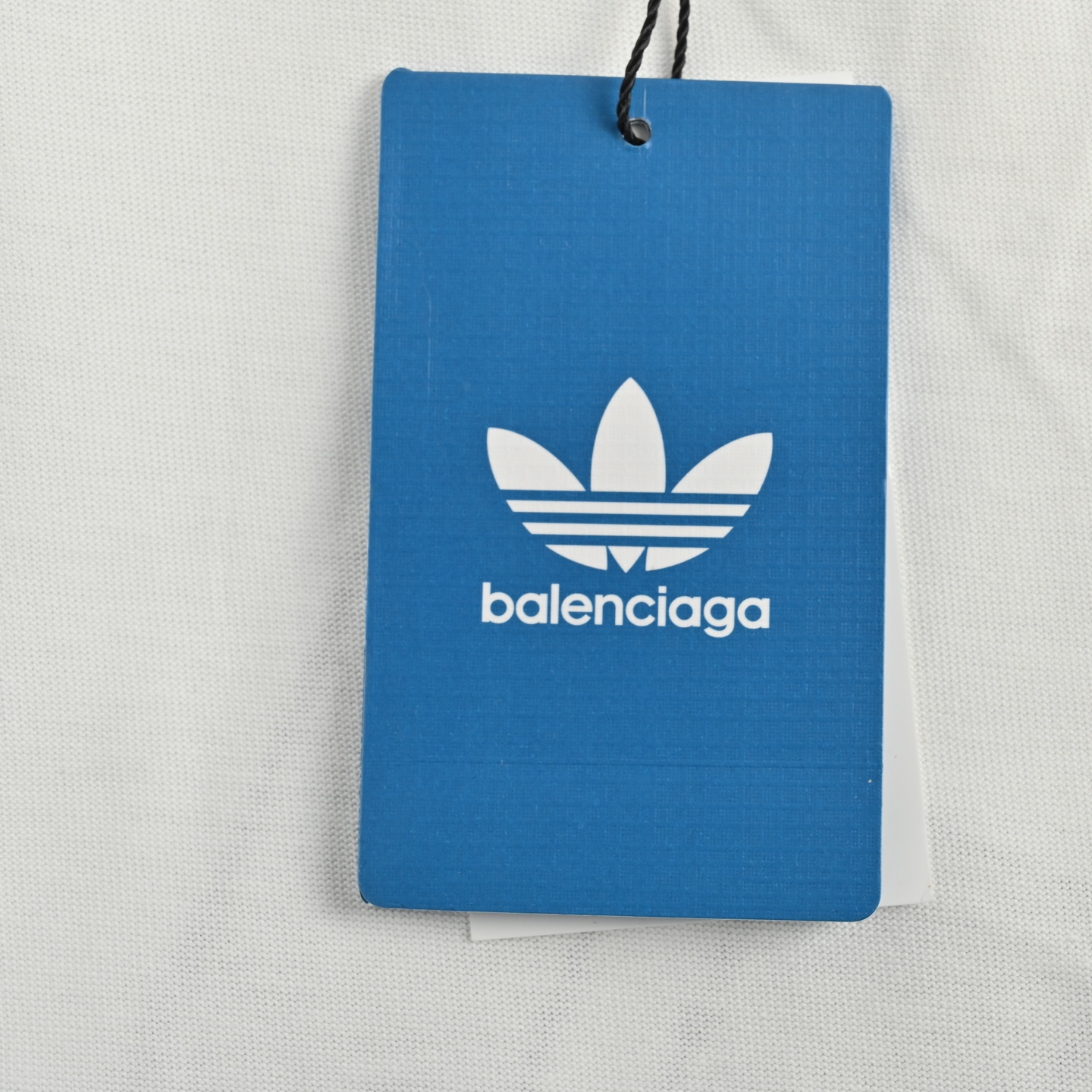 Balenciaga & Adidas 联名款刺绣logo短袖