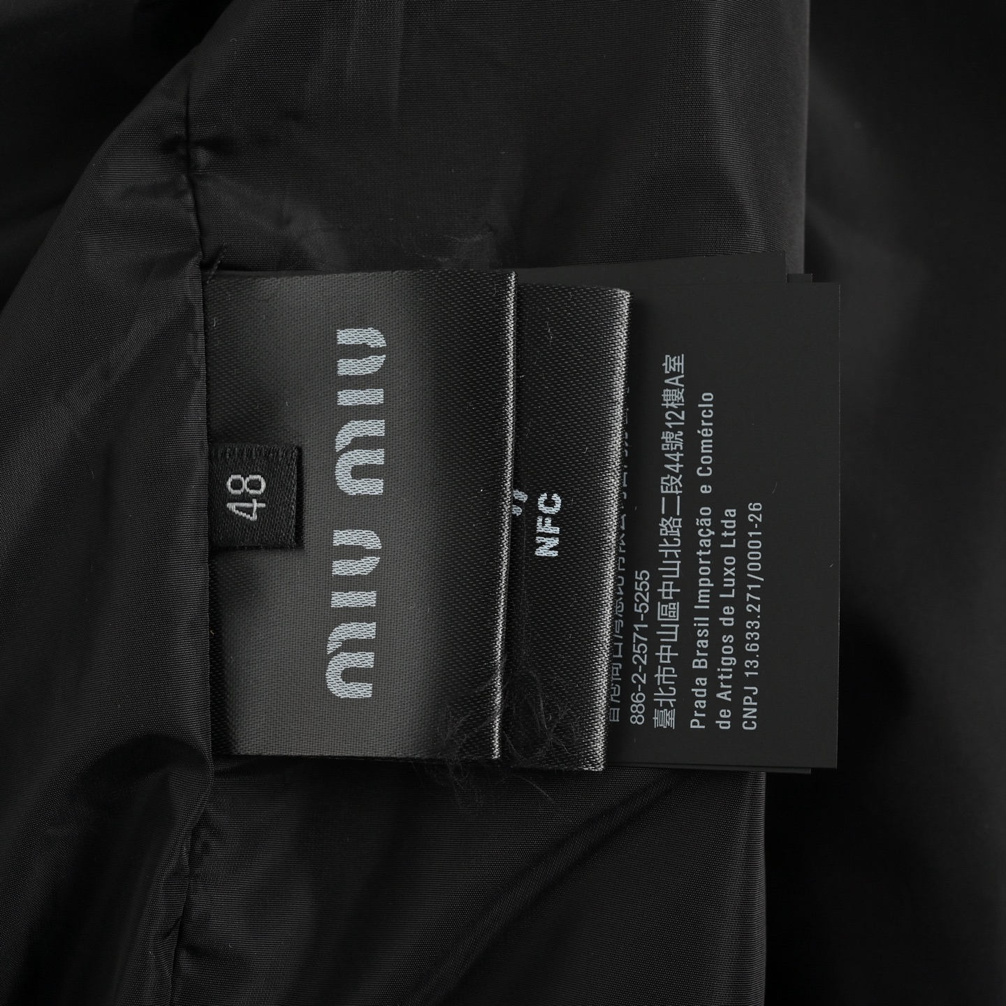 Miu Miu/缪缪 24Fw 贴绣徽标立领皮衣外套