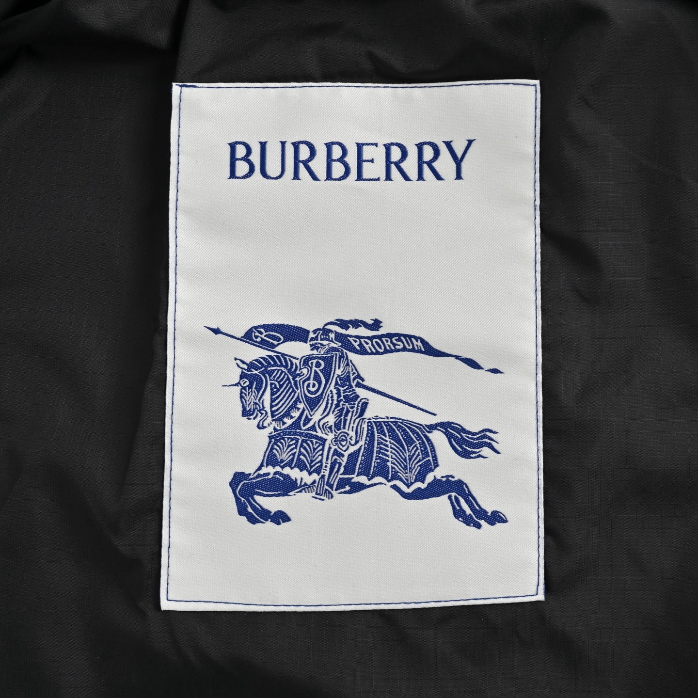 Burberry/巴宝莉 马术骑士徽标尼龙夹克外套