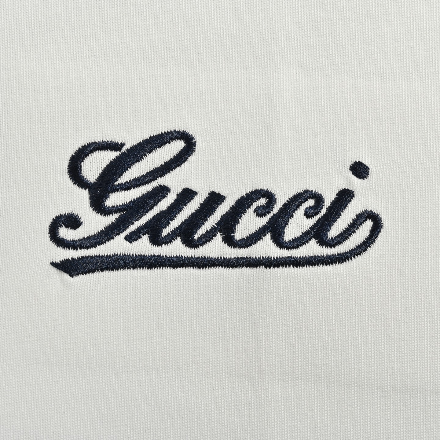 Gucci/古驰 25ss 胸口签名字母刺绣短袖 24年刺绣款米白色