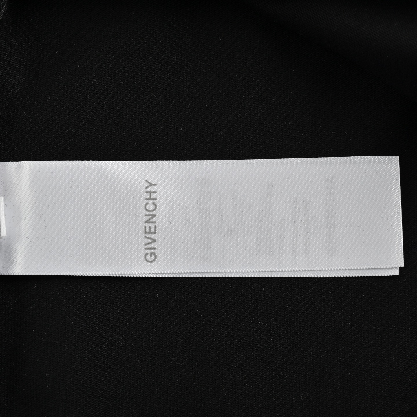 GIVENCHY/纪梵希 涂鸦字母刺绣徽标短袖