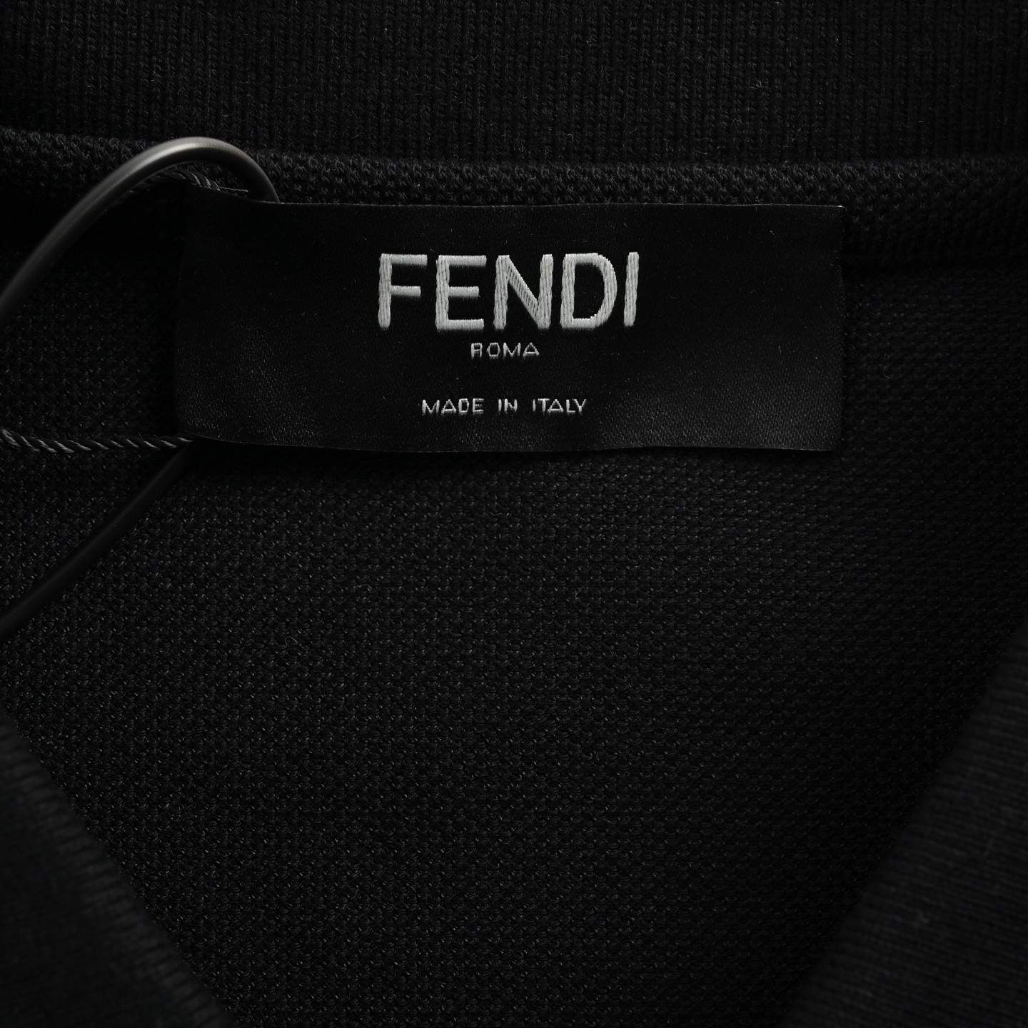 Fendi/芬迪 25ss 浮雕双F压花Polo短袖