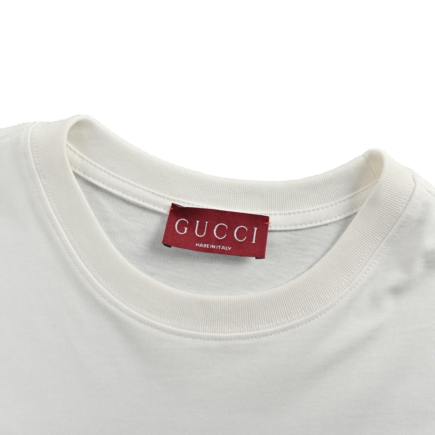 Gucci/古驰 25ss 镂空字母logo印花短袖