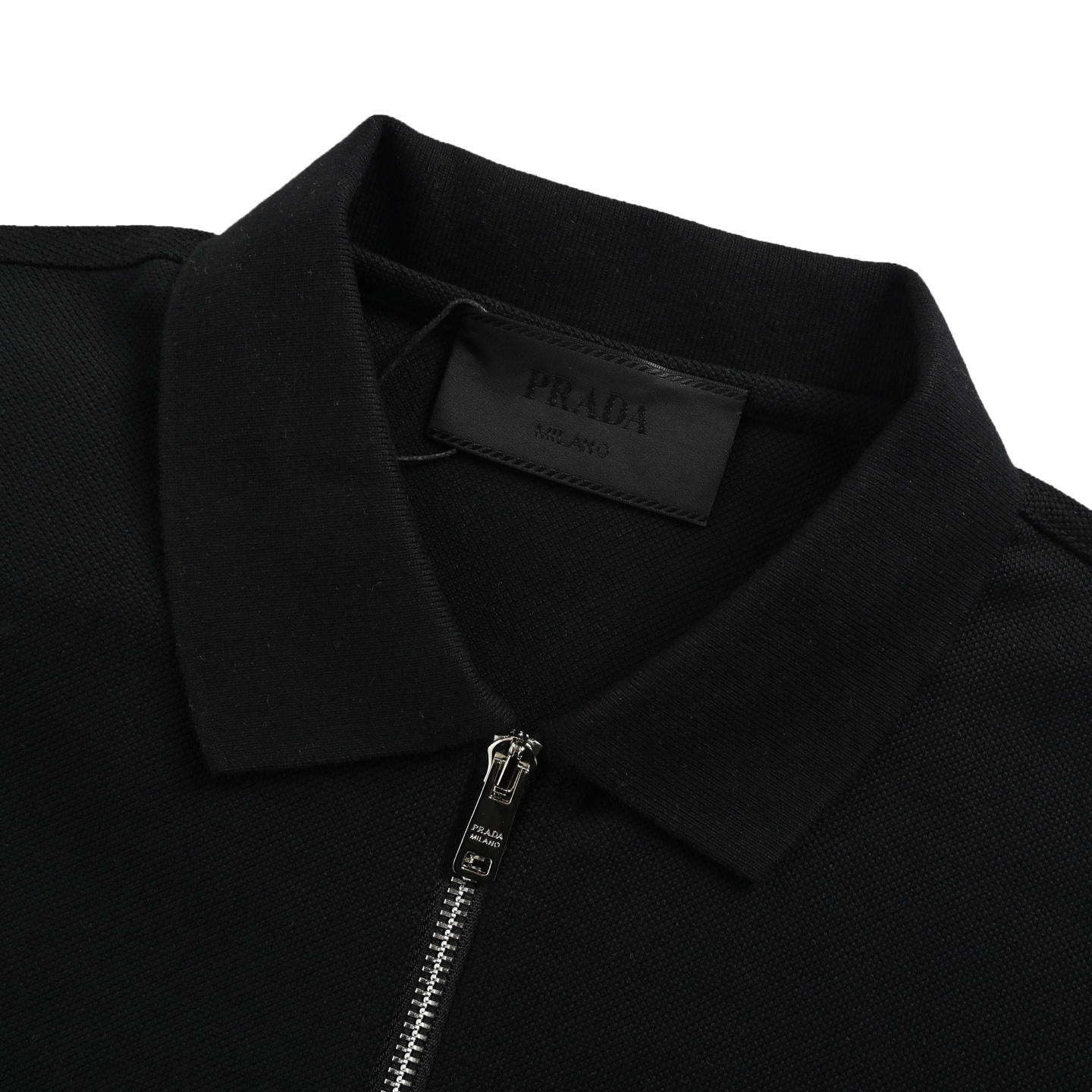 Prada/普拉达 25ss 红条半拉链Polo短袖