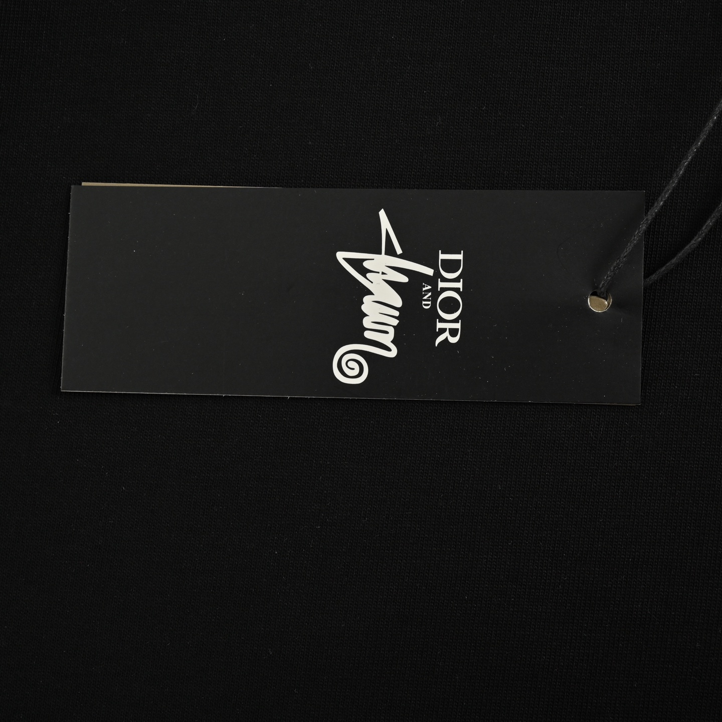 Dior/迪奥 爱心印花短袖 Logo标识精致升级 灵感源自八十年代复古原版面料