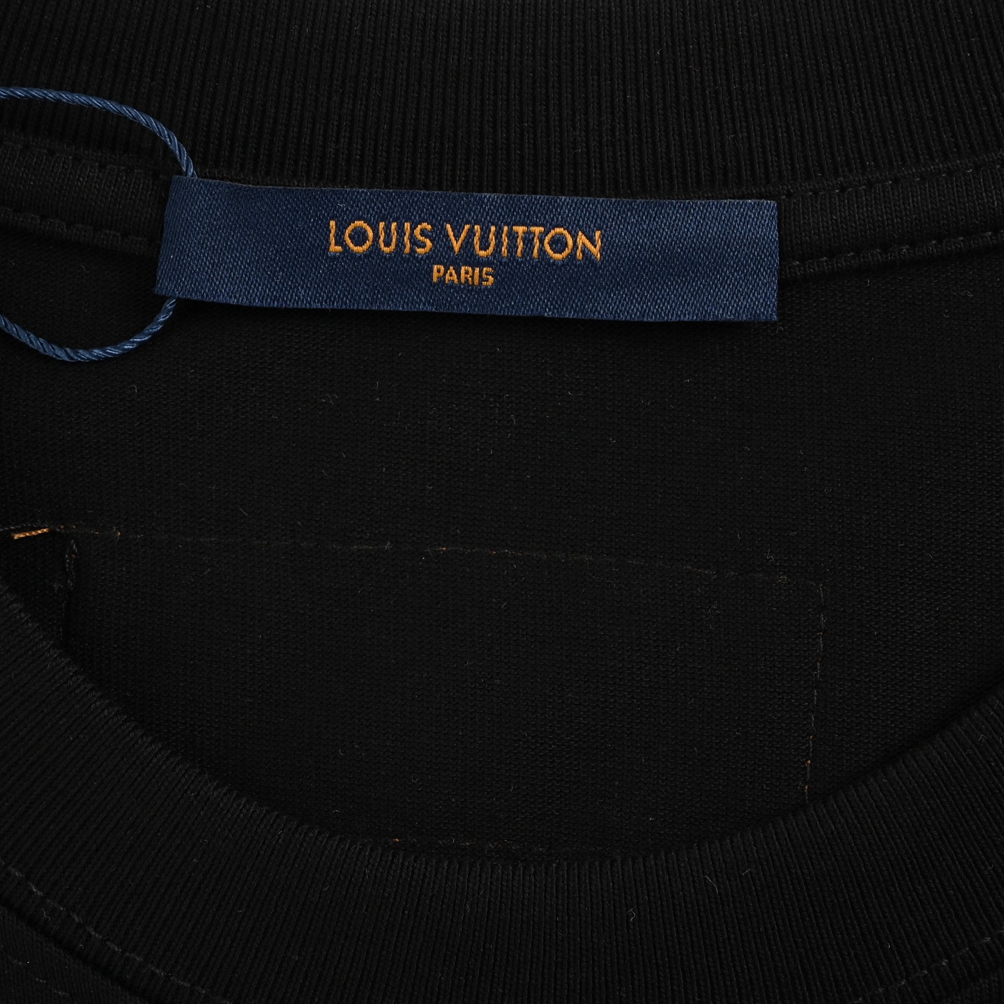Louis Vuitton/路易威登 手绘字母印花短袖