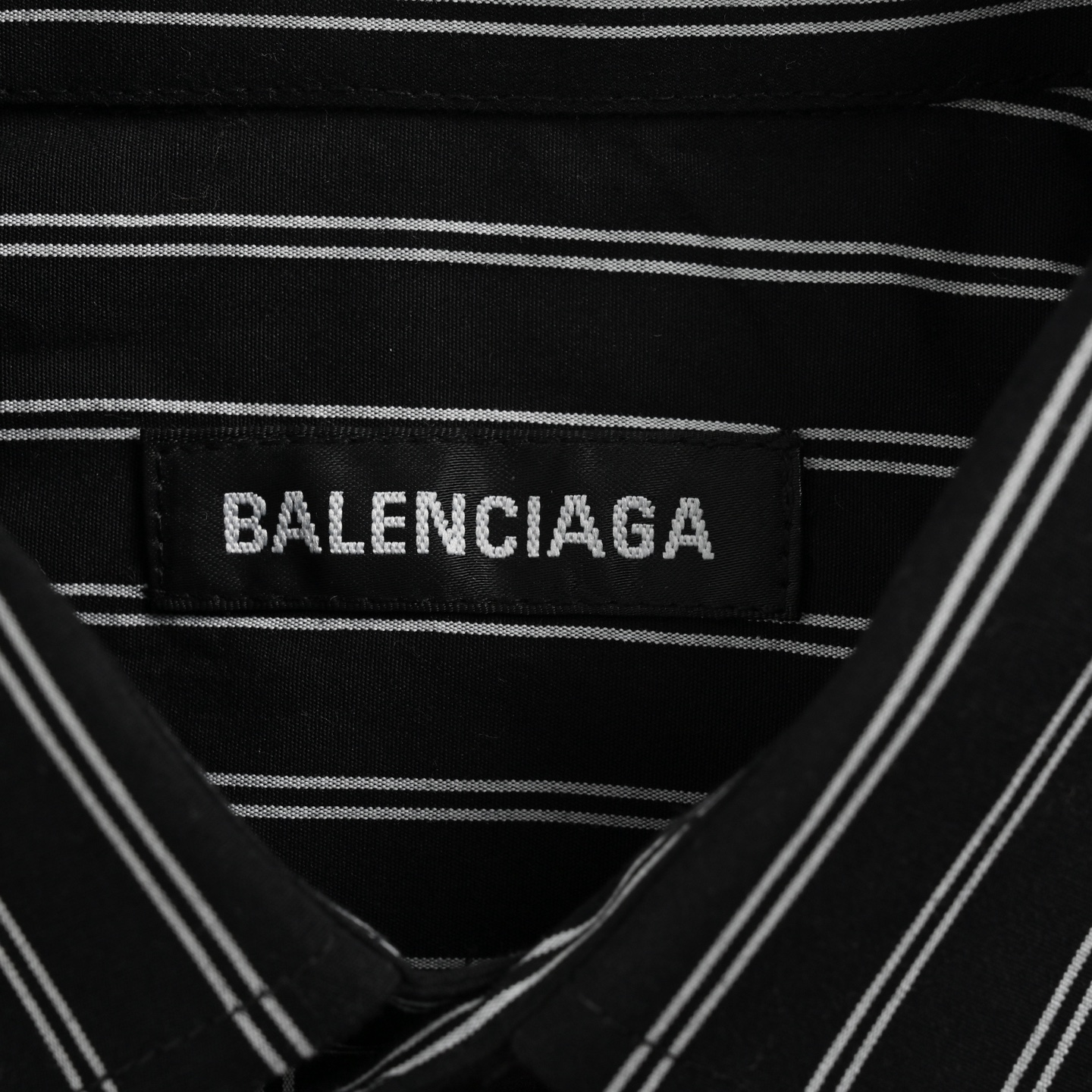 Balenciaga/巴黎世家 25ss 后背红字印花条纹衬衫