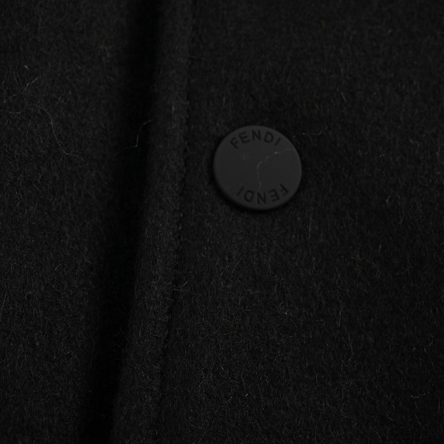 Fendi/芬迪 字母袖拼接翻领毛呢飞行棒球服夹克外套
