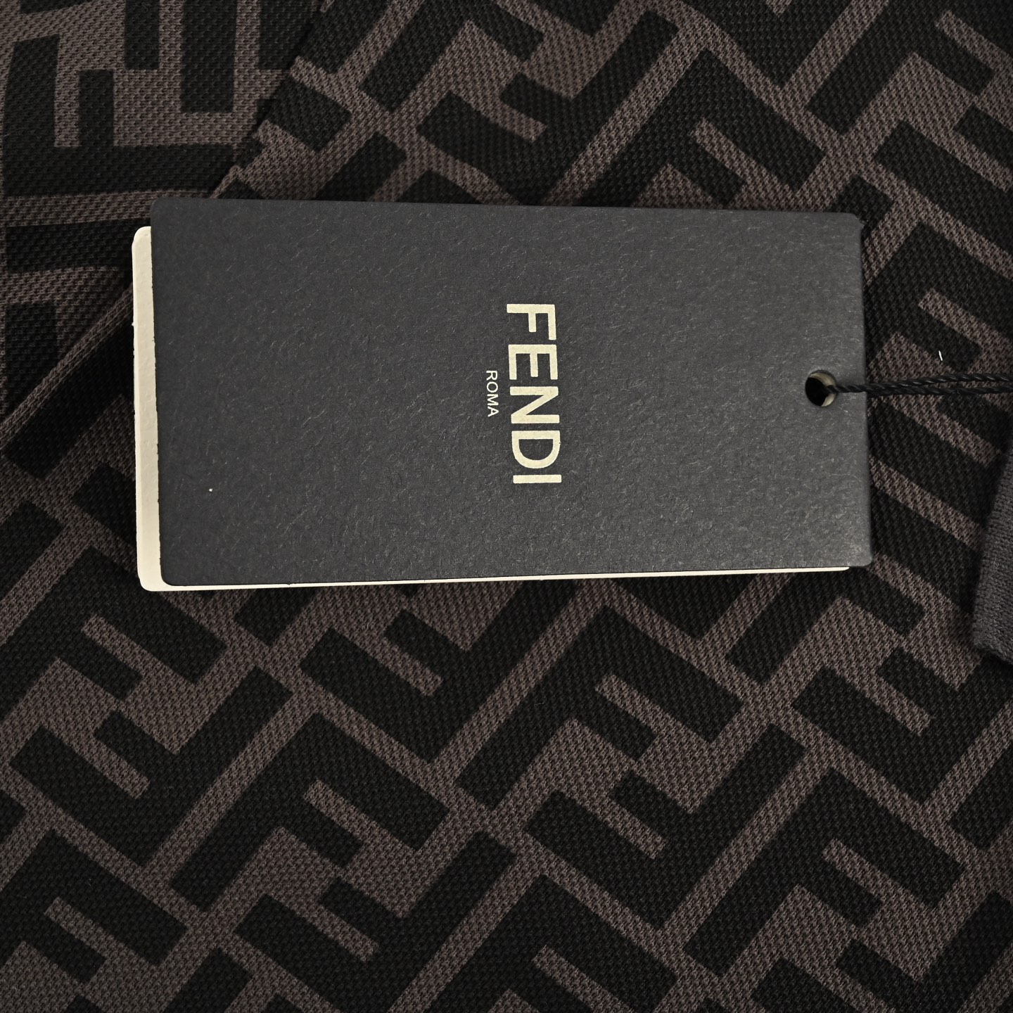 Fendi/芬迪 双F满印Polo短袖 经典爆款系列 胸口工艺刺绣logo图案