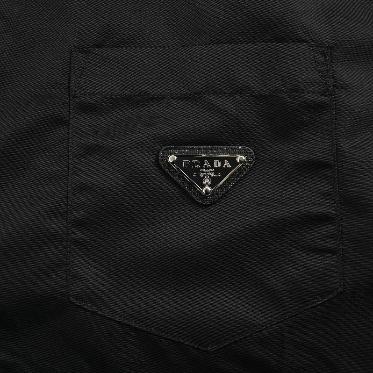 Prada/普拉达 尼龙三角标长袖夹克衬衫
