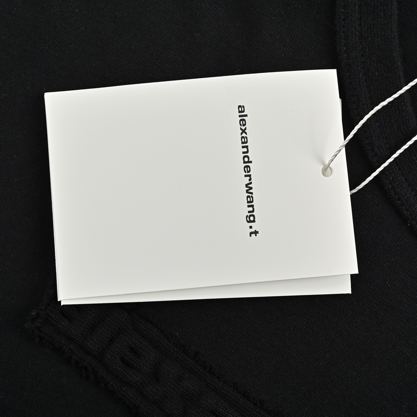 Alexander Wang/亚历山大王 25ss 浮雕压花字母贴布绣短袖