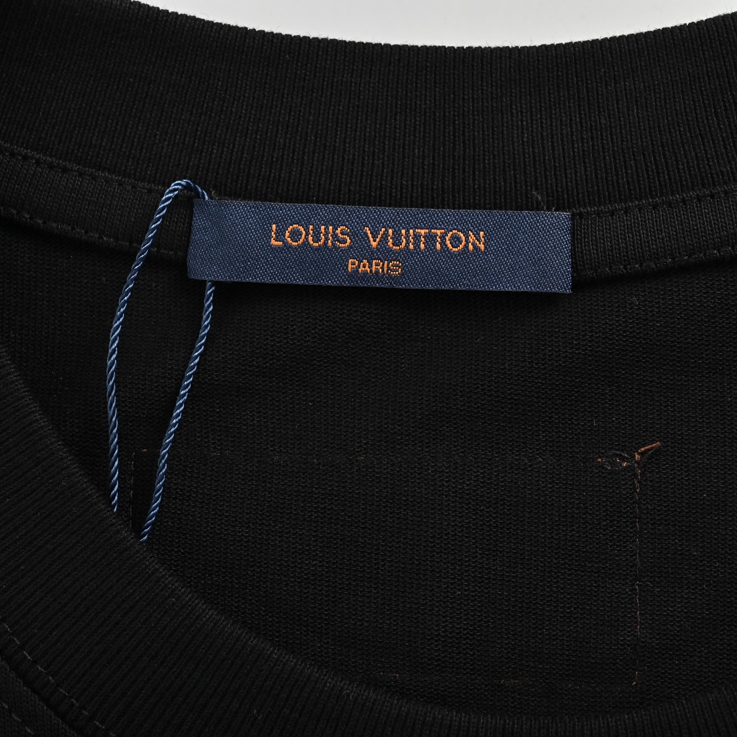 Louis Vuitton/路易威登 涂鸦字母刺绣徽标短袖