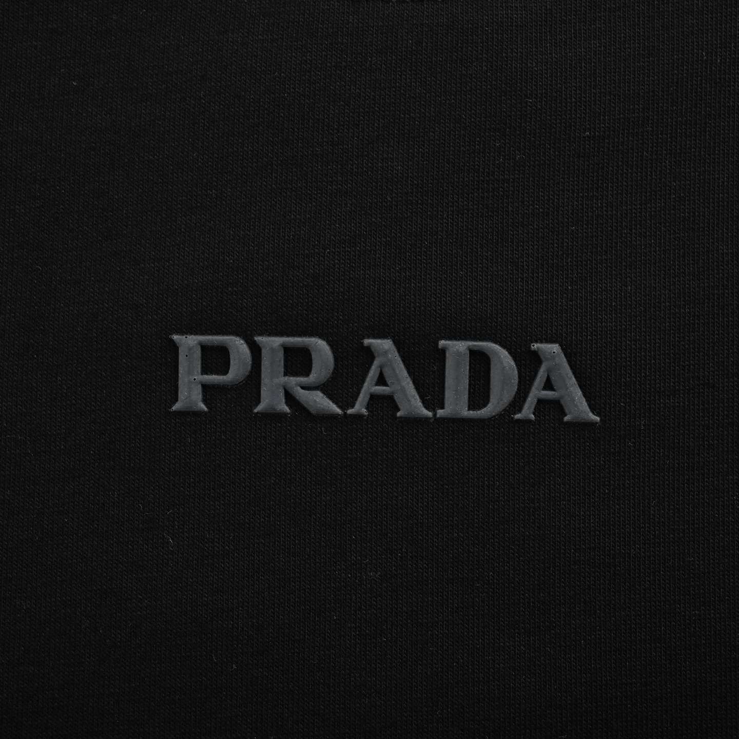 Prada/普拉达 25ss 后背三角标织带短袖 黑色 白色