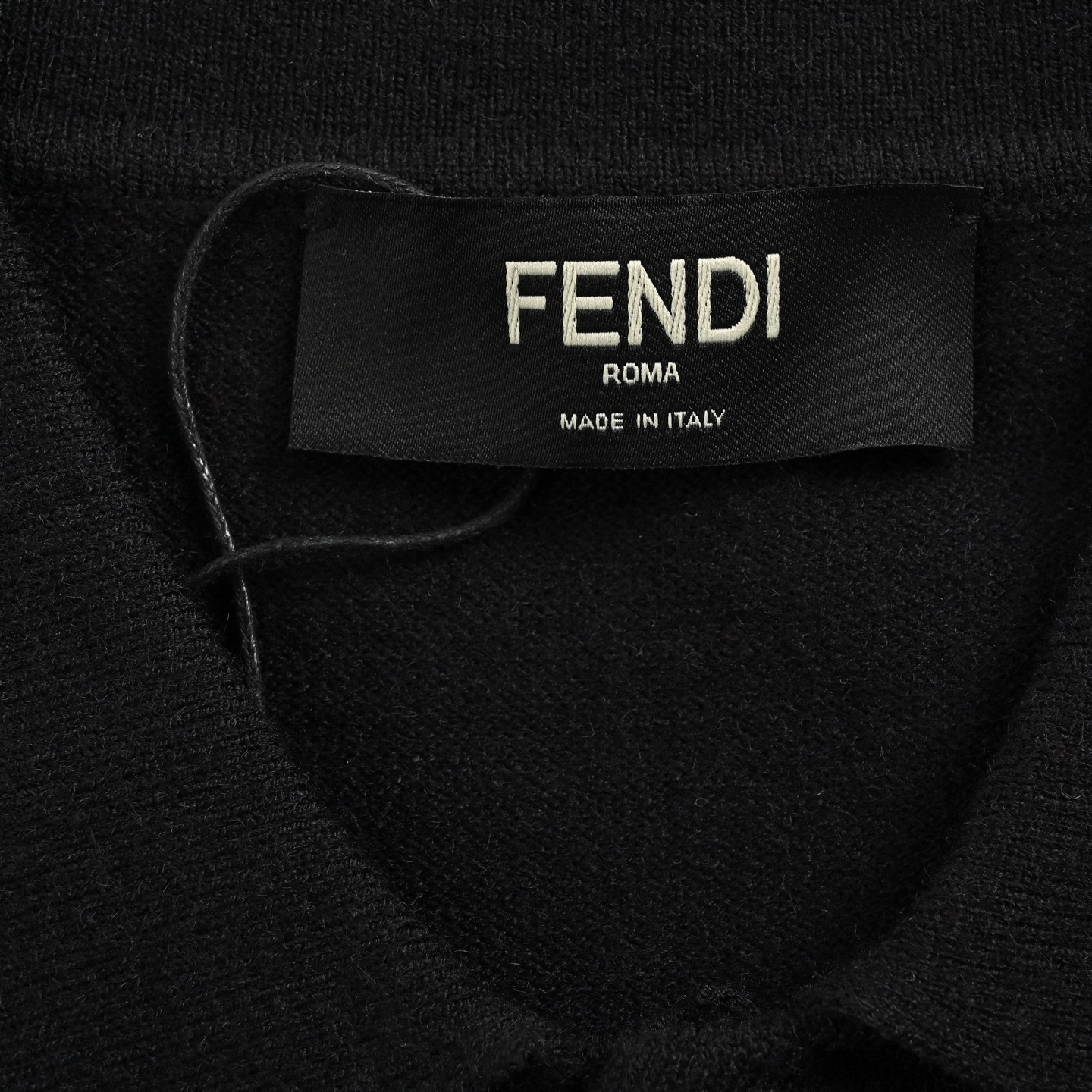 Fendi/芬迪 25ss FF浮雕压花针织Polo短袖 定织锦绒密毛织