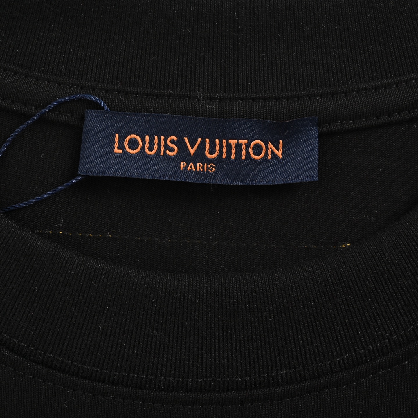 Louis Vuitton/路易威登 25ss 胸口刺绣后背多标印花短袖