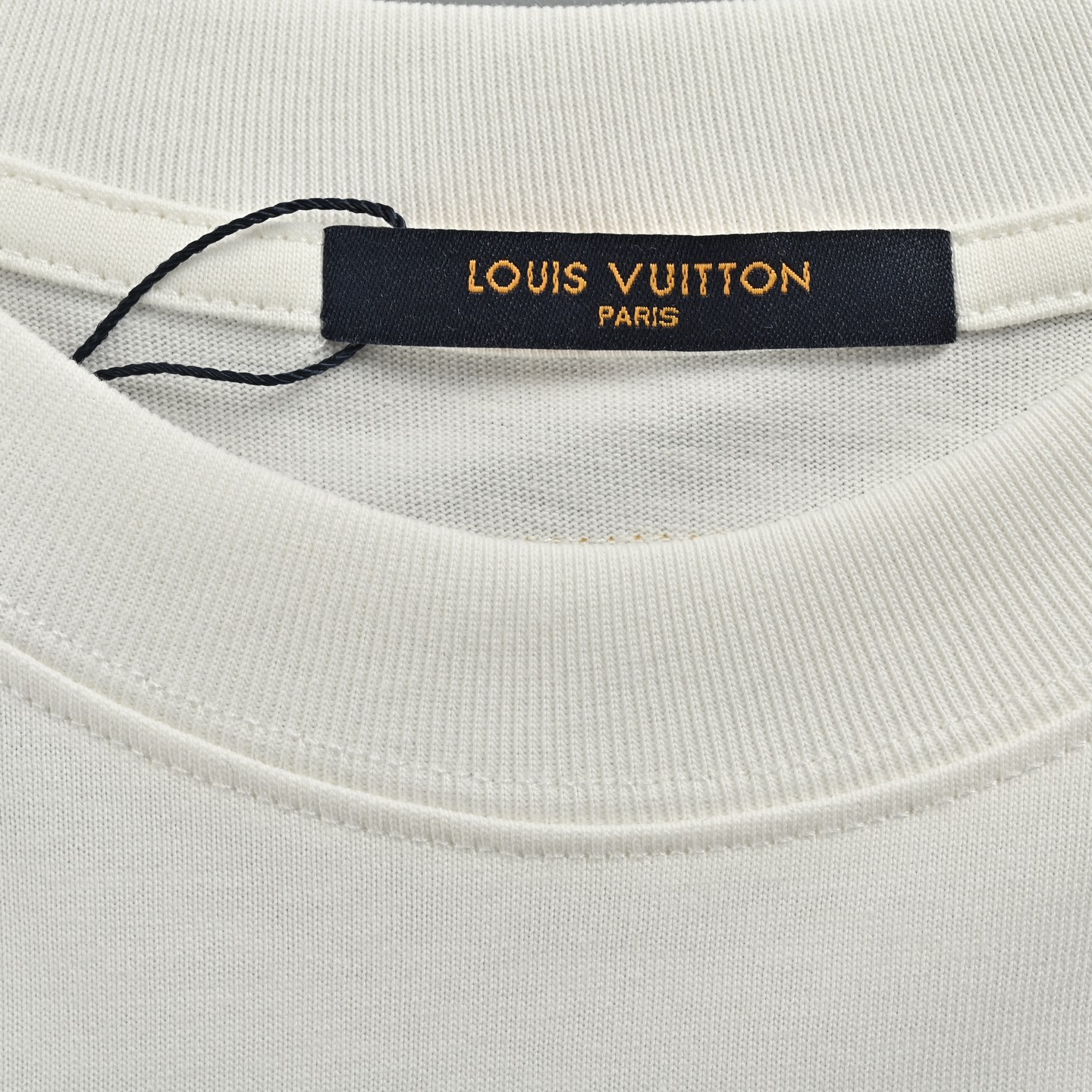 Louis Vuitton/路易威登 25ss 刺绣老花短袖