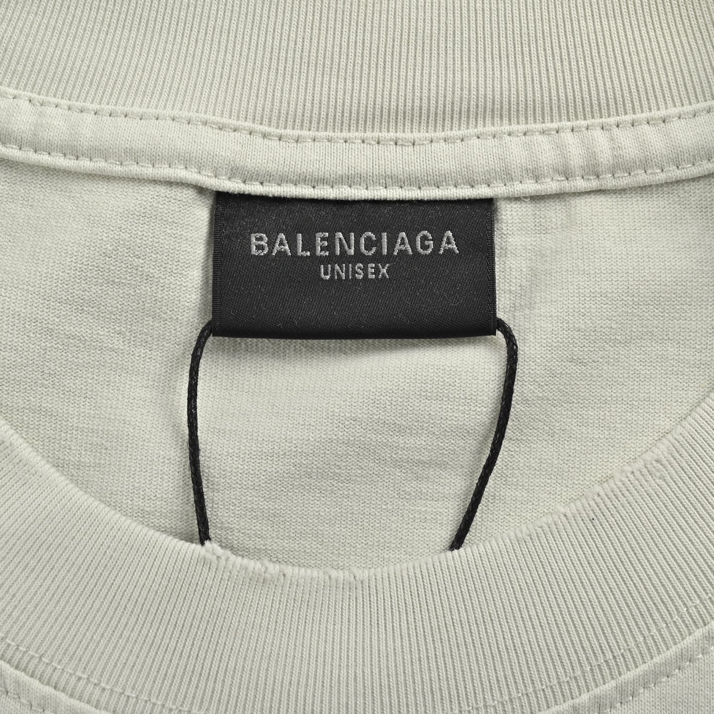 Balenciaga/巴黎世家 24ss 叠标透印反转字母印花水洗短袖浅灰色 水洗黑-Chinese UA Cheap High Quatity Brand Clothes Bags handbags Sneakers wholesale wholesaler seller from China Factory suppliers Fashion Clothing Shoes best Quality Beautiful Price Balenciaga/巴黎世家 24ss 叠标透印反转字母印花水洗短袖浅灰色 水洗黑
