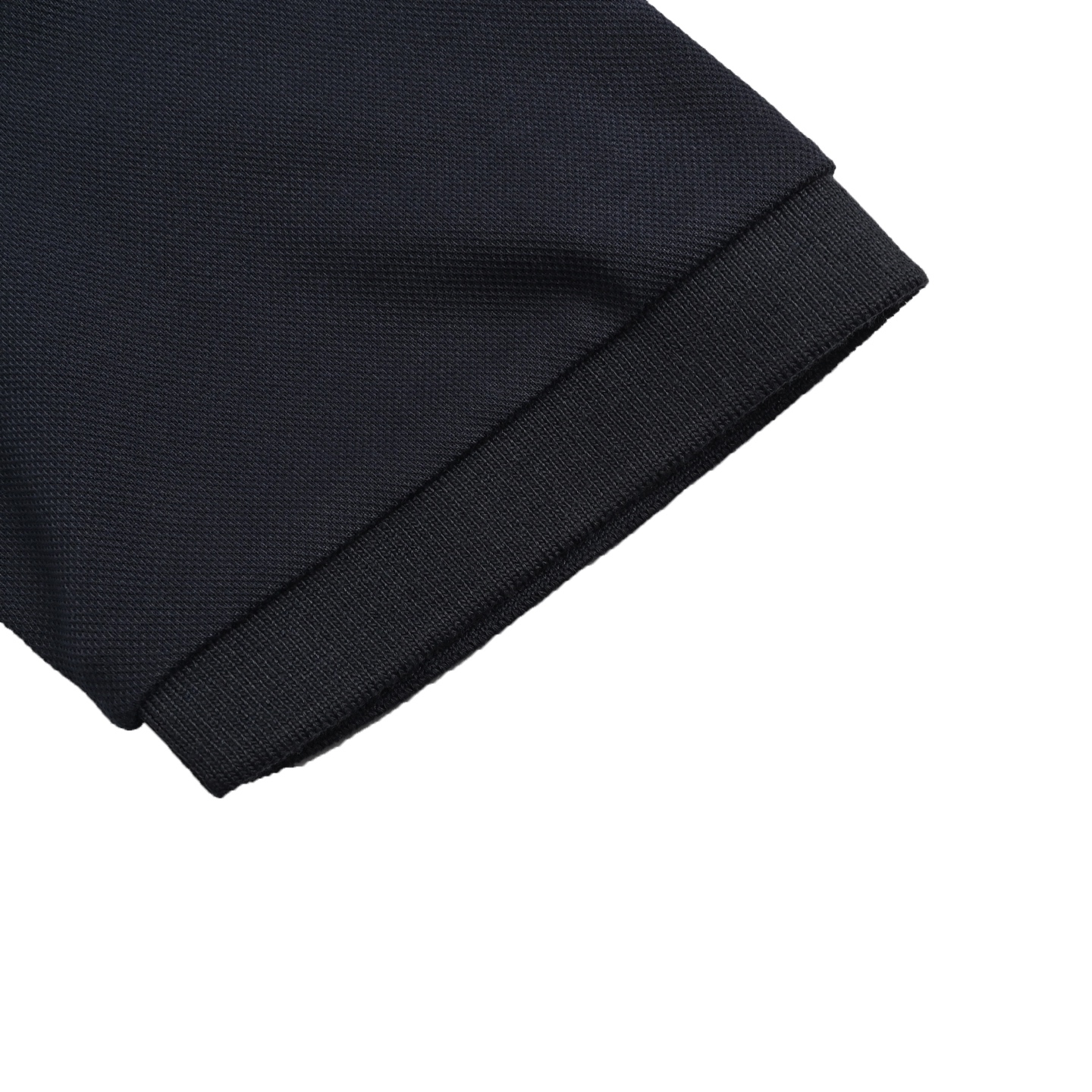 Miu Miu/缪缪 25ss 刺绣字母撞色Polo短袖 这款高定25最新款字母刺绣徽标撞色翻领珠地棉短袖T恤polo衫