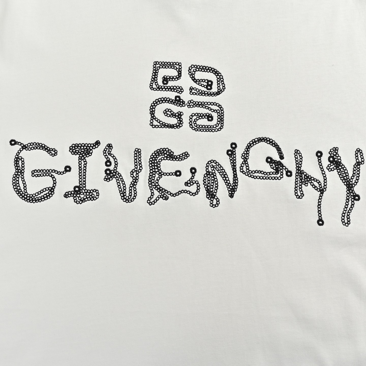 GIVENCHY/纪梵希 25ss 刺绣字母logo短袖