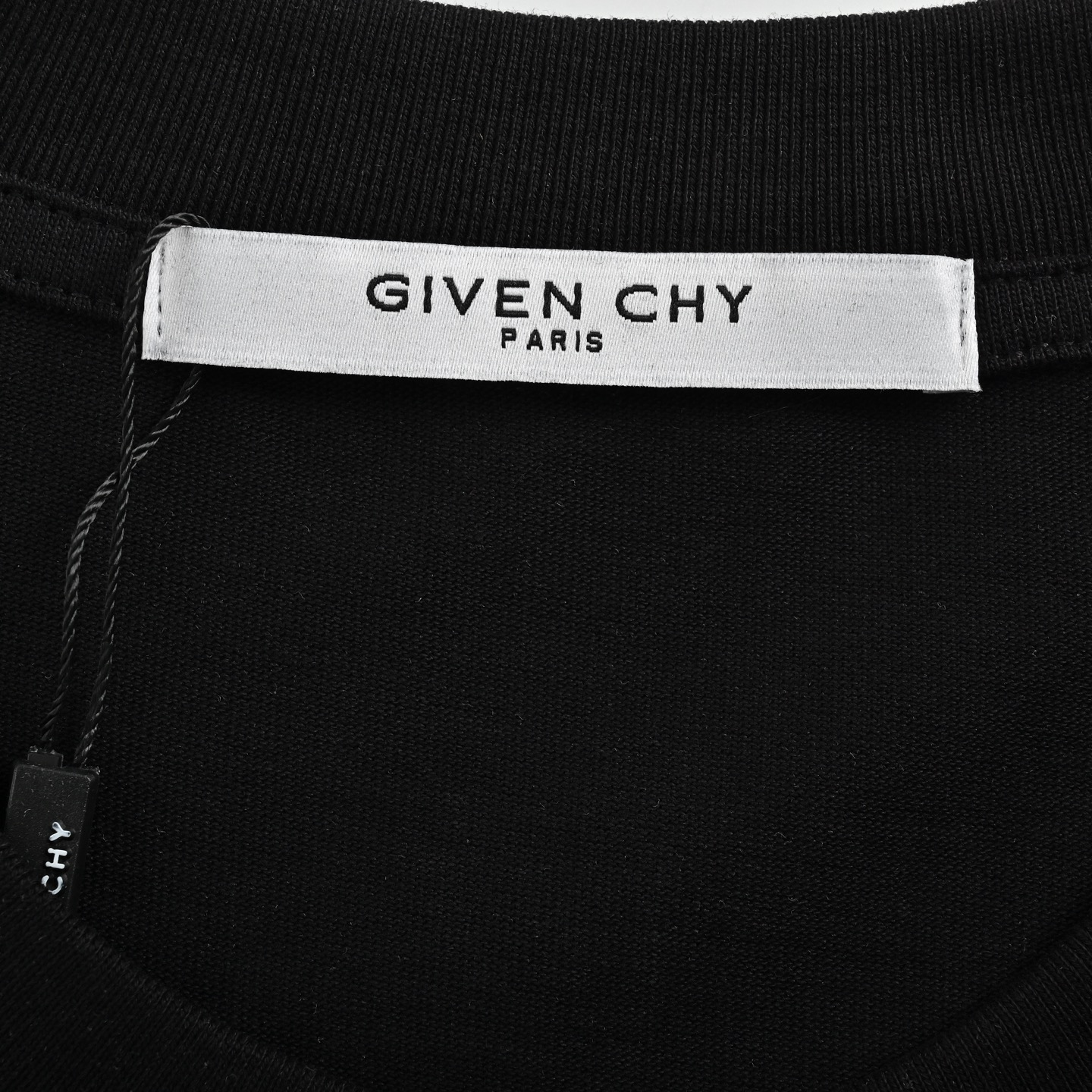 GIVENCHY/纪梵希 25ss 刺绣字母logo短袖