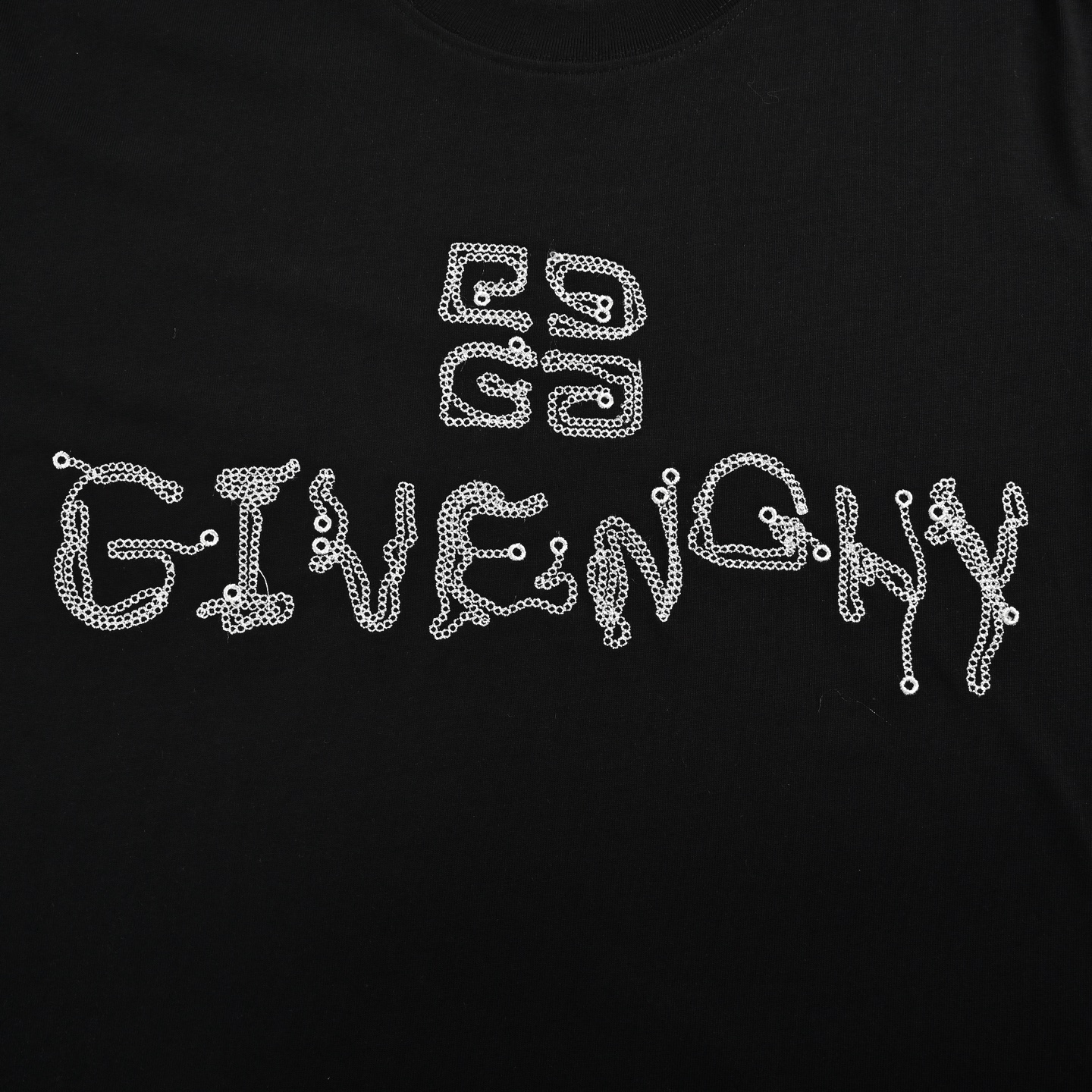 GIVENCHY/纪梵希 25ss 刺绣字母logo短袖