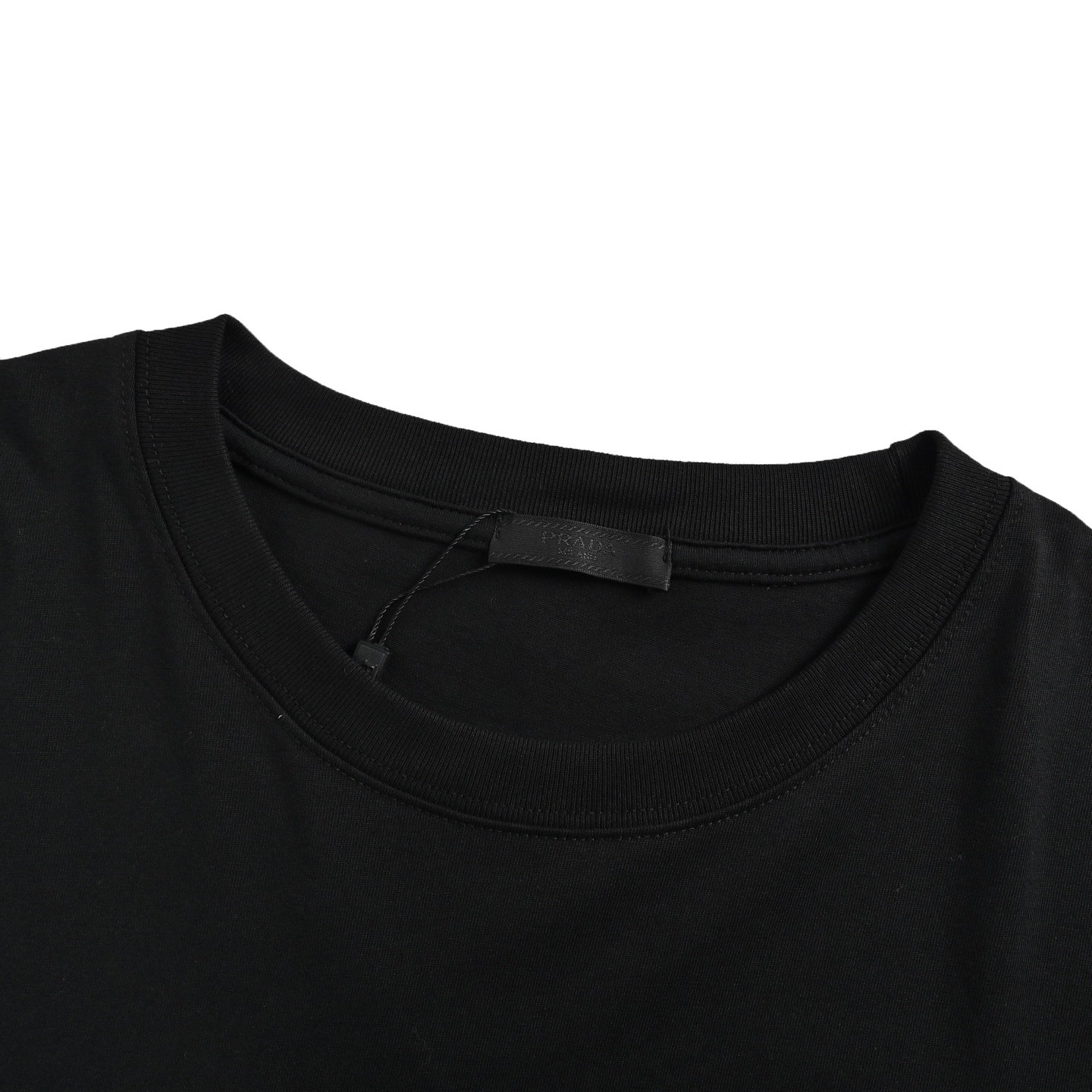 Prada/普拉达 25ss 胸口刺绣绿色三角标短袖