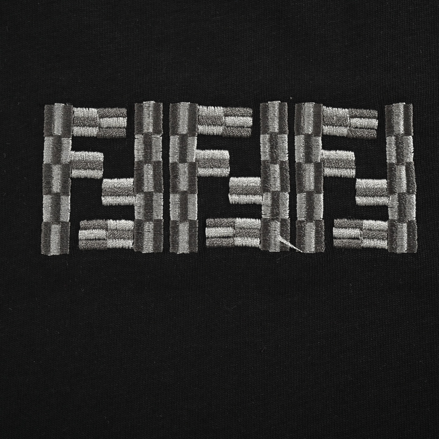 Fendi/芬迪 25ss FF刺绣logo短袖