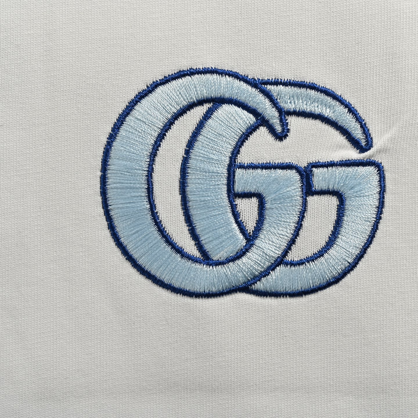 Gucci/古驰 25ss 蓝色螺纹双G刺绣短袖 米白色-Chinese UA Cheap High Quatity Brand Clothes Bags handbags Sneakers wholesale wholesaler seller from China Factory suppliers Fashion Clothing Shoes best Quality Beautiful Price Gucci/古驰 25ss 蓝色螺纹双G刺绣短袖 米白色