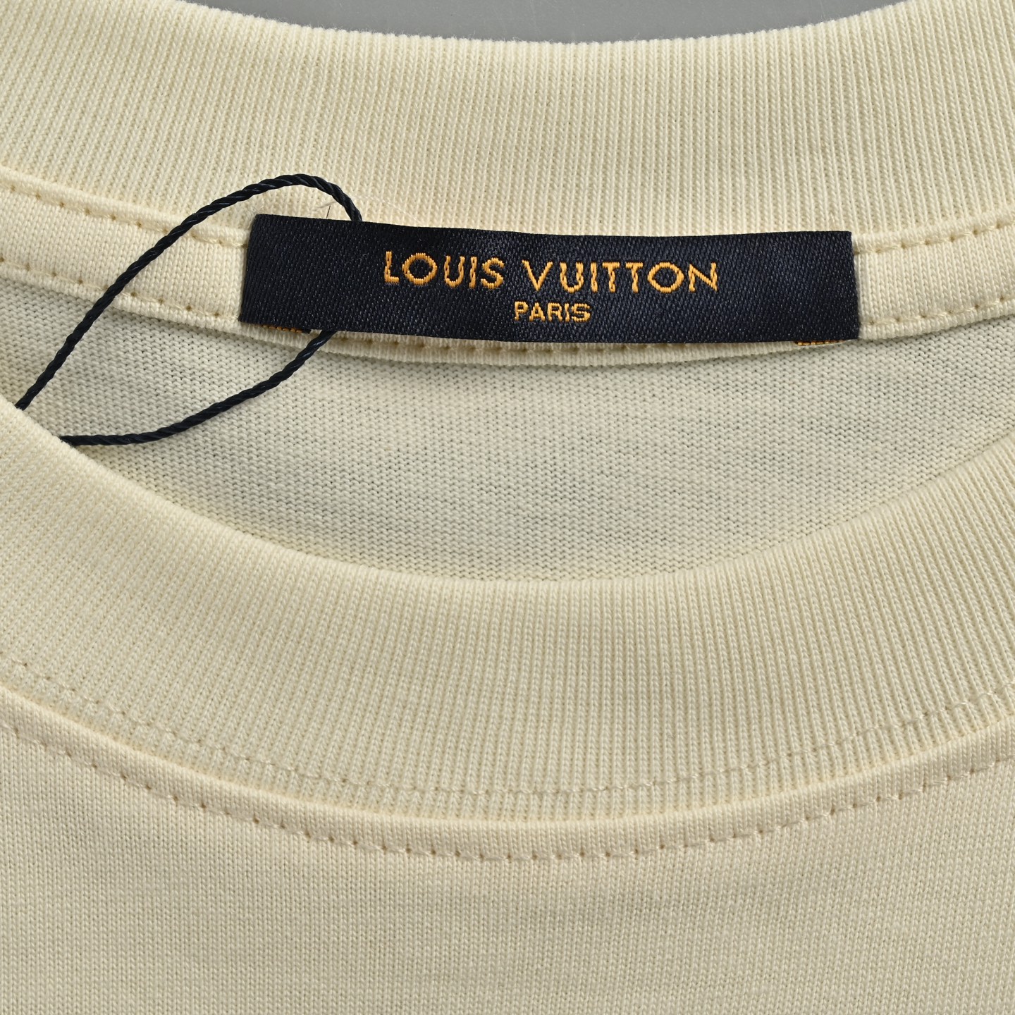Louis Vuitton/路易威登 25ss 刺绣徽标发泡字母印花短袖
