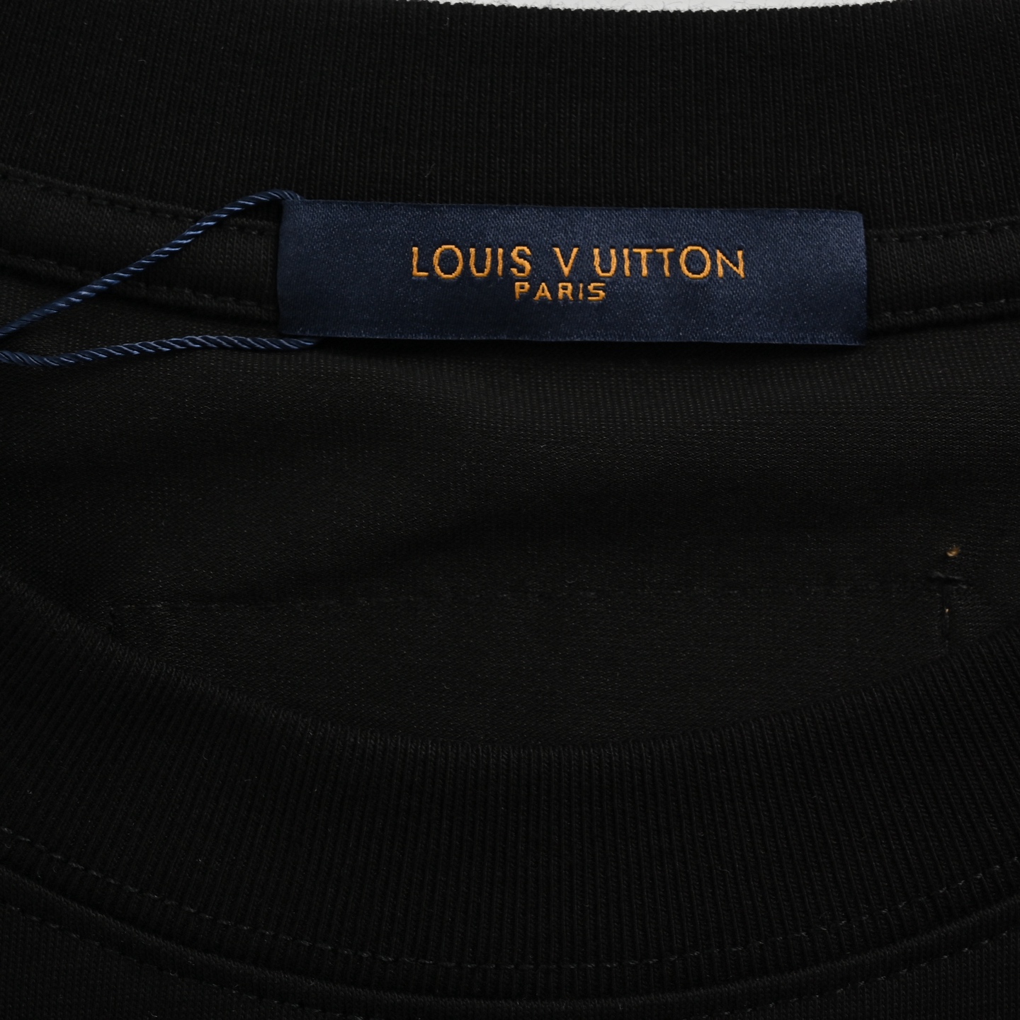 Louis Vuitton/路易威登 25ss 手绘迷彩字母logo短袖
