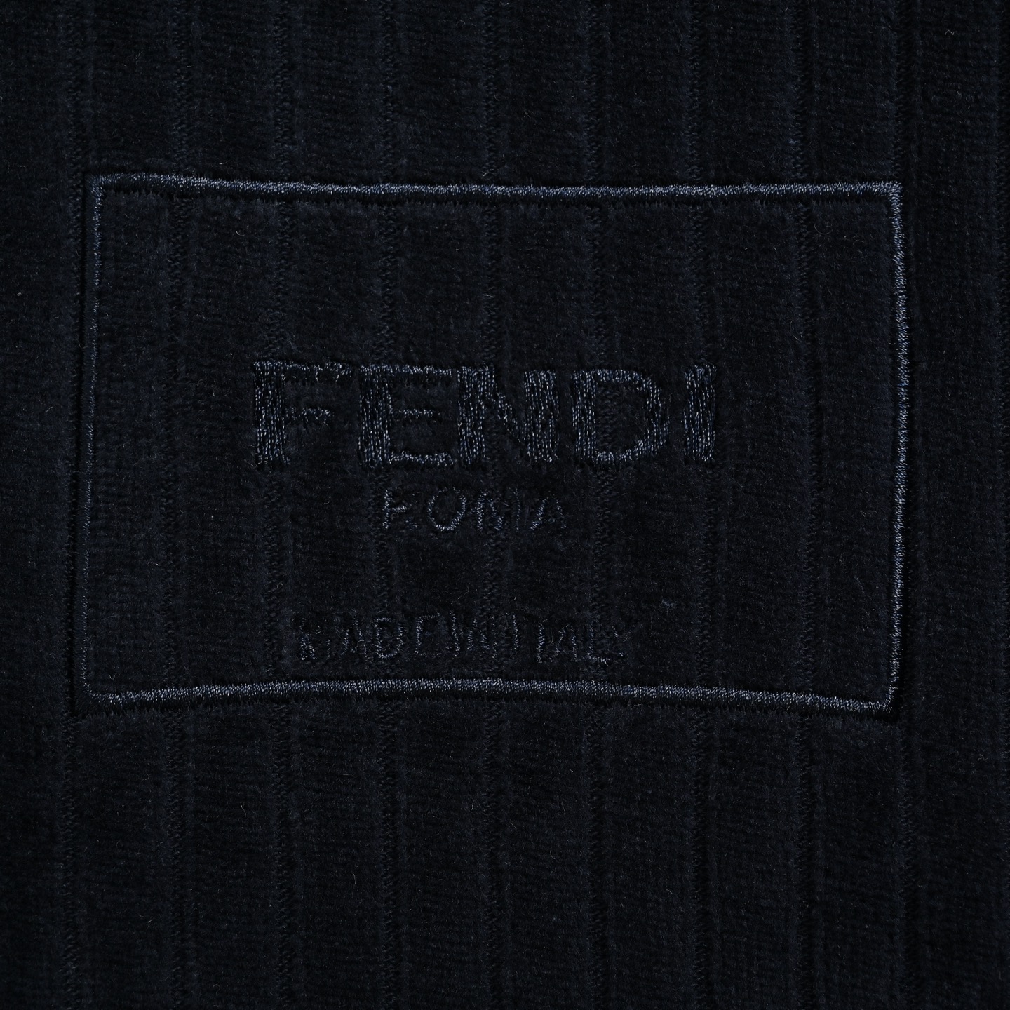 Fendi/芬迪 蓝色灯芯绒拉链卫衣外套