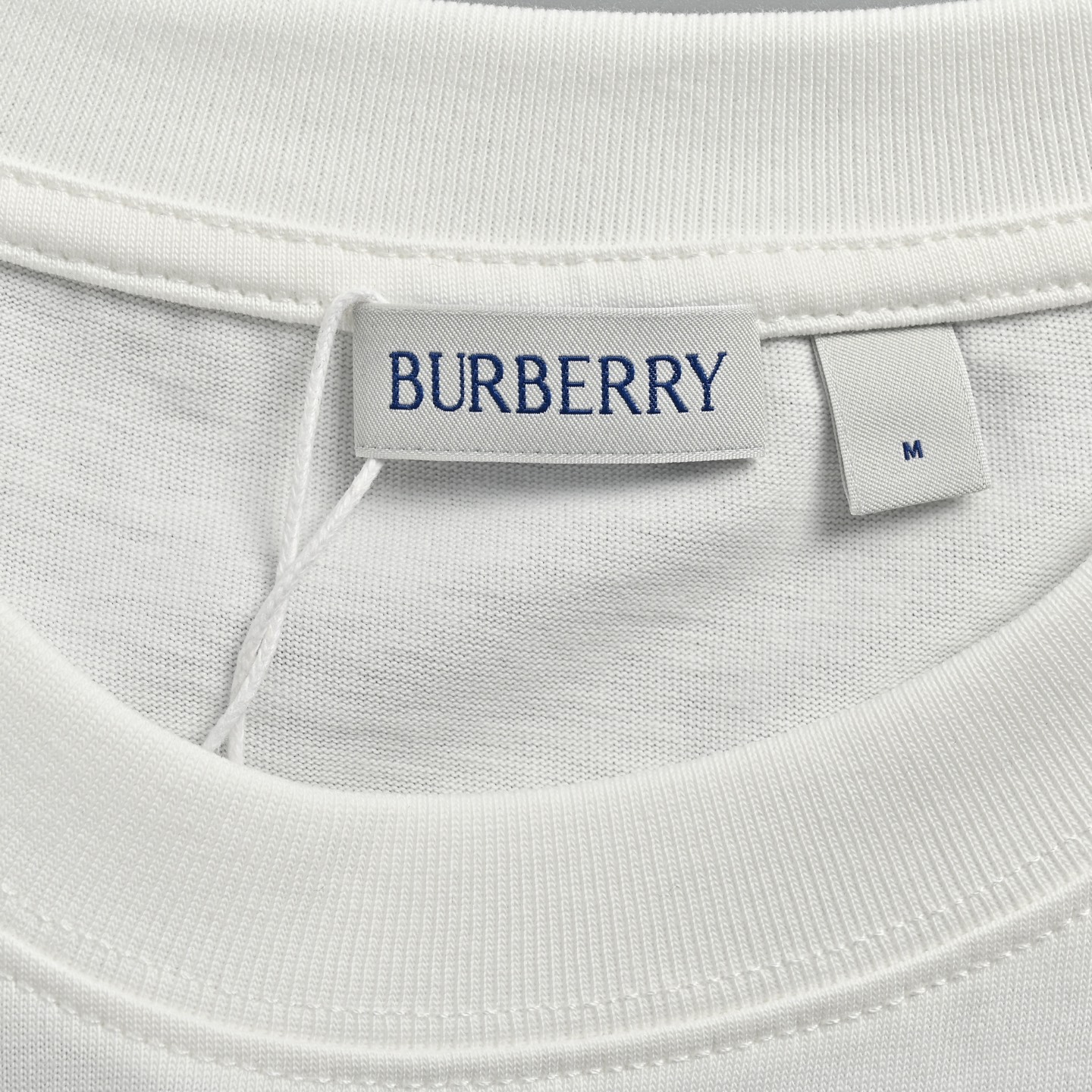 Burberry/巴宝莉 骑士战马刺绣短袖