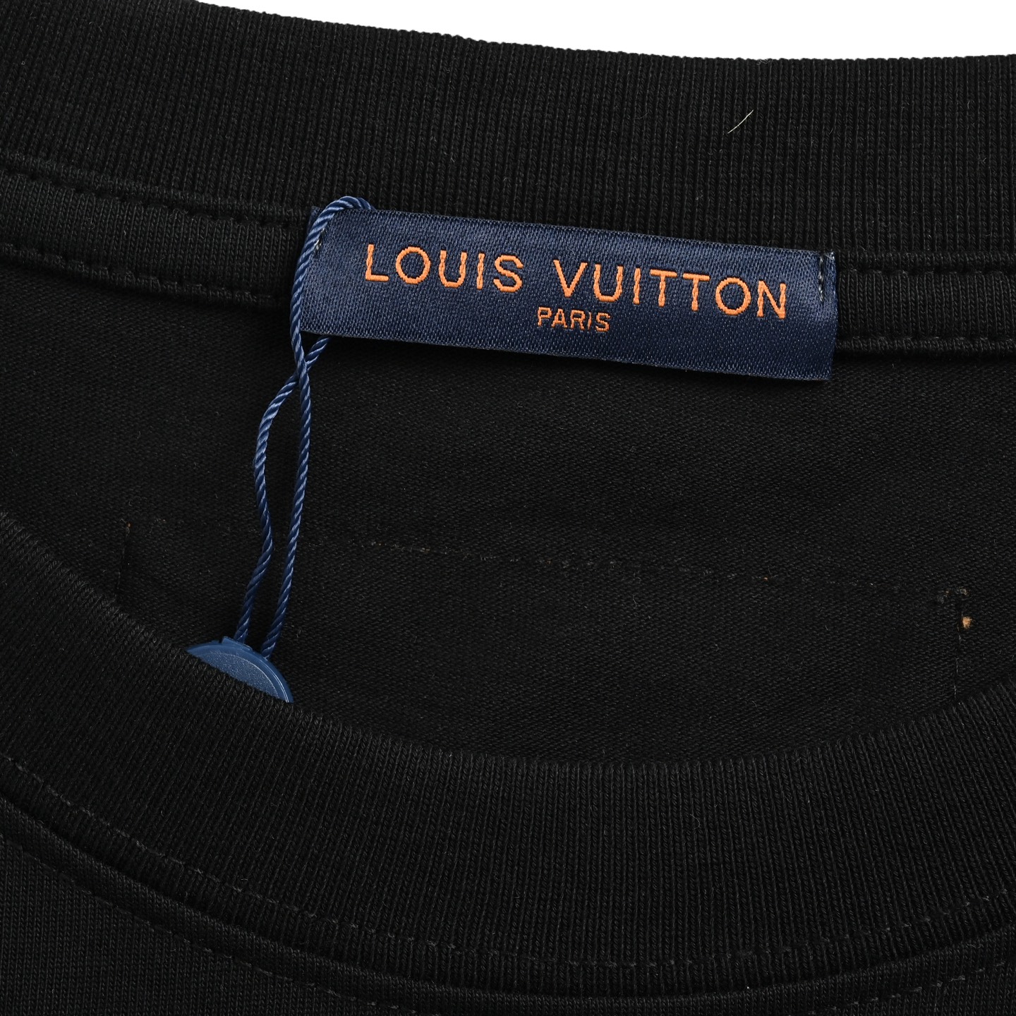 Louis Vuitton/路易威登 25ss 后背字母印花短袖