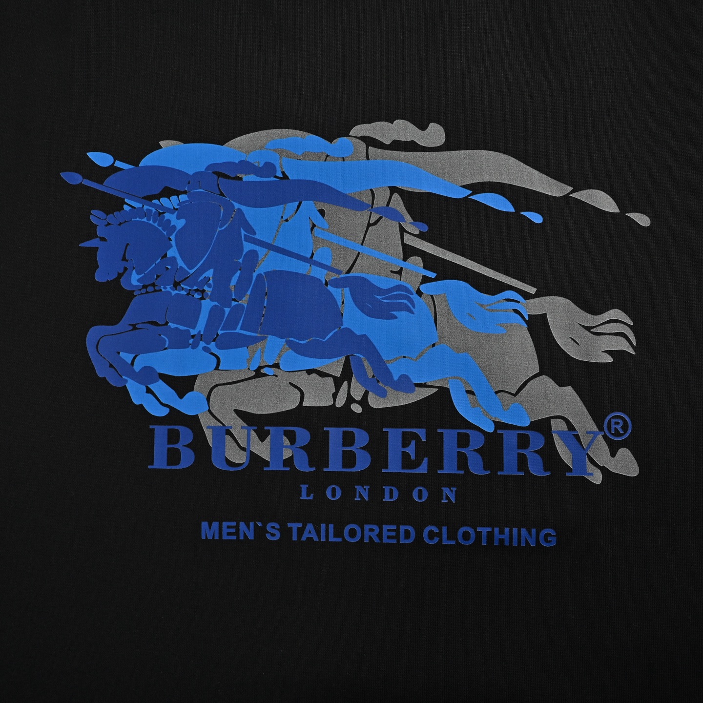 Burberry/巴宝莉 25ss 重叠战马印花短袖 黑色 白色