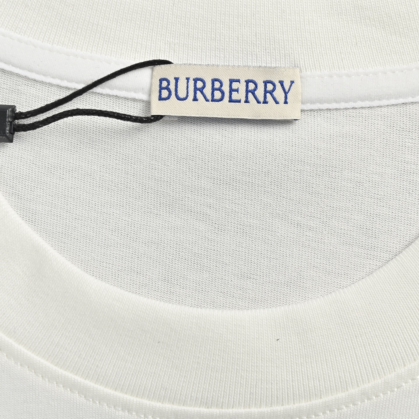 Burberry/巴宝莉 25ss 幻影战马字母印花短袖