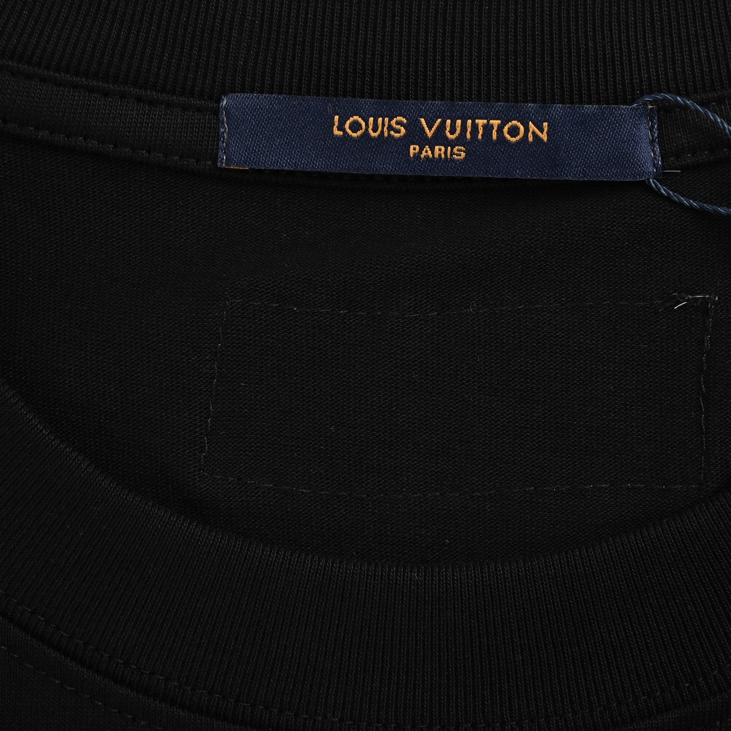 Louis Vuitton/路易威登 25ss 草写字母刺绣短袖