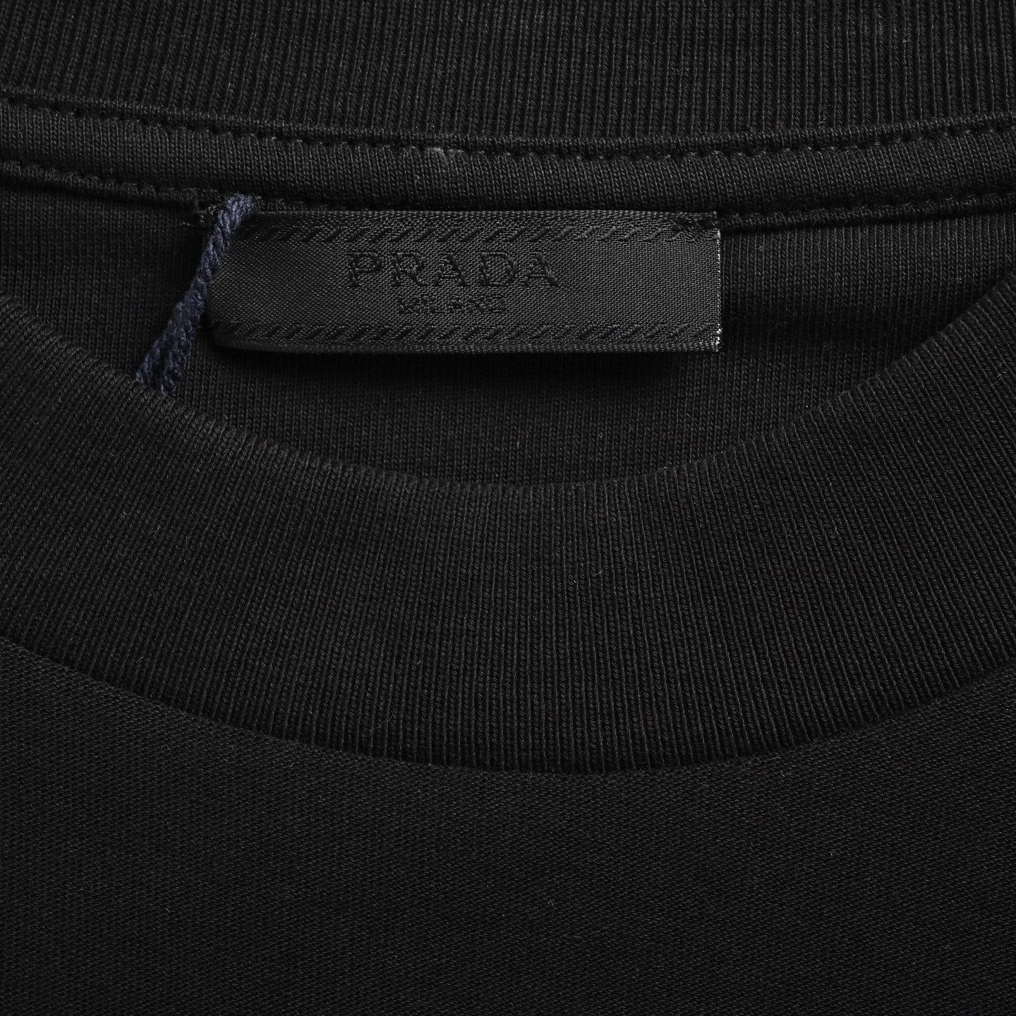 Prada/普拉达 25ss 暗纹毛巾绣刺绣logo短袖