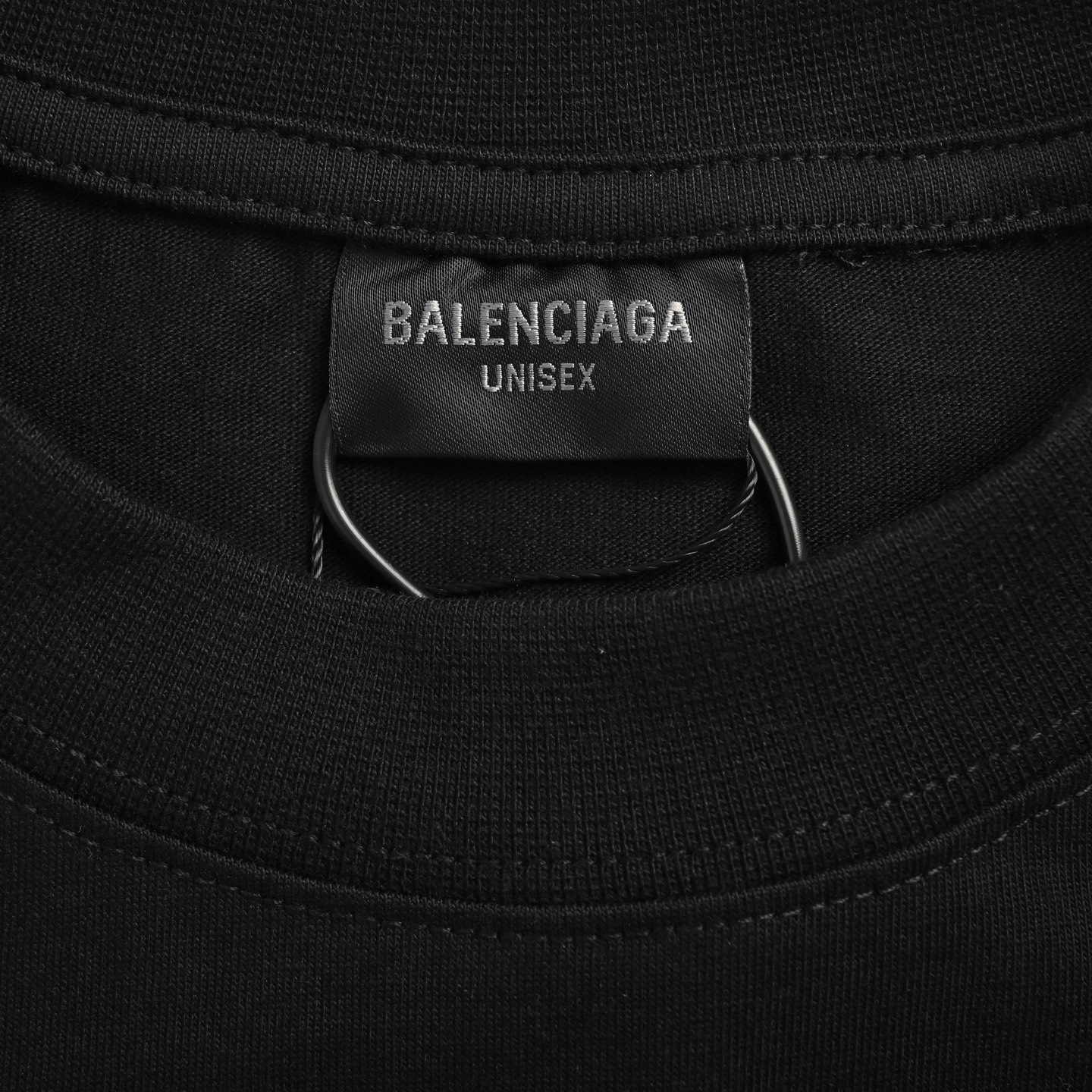 Balenciaga/巴黎世家 后背胶带字母圆领短袖-莆田鞋,莆田鞋货源,高仿鞋,高仿鞋货源,安福档口,莆田高仿鞋,莆田鞋批发,高仿鞋批发,莆田高仿运动鞋,高仿运动鞋,莆田运动鞋 Balenciaga/巴黎世家 后背胶带字母圆领短袖