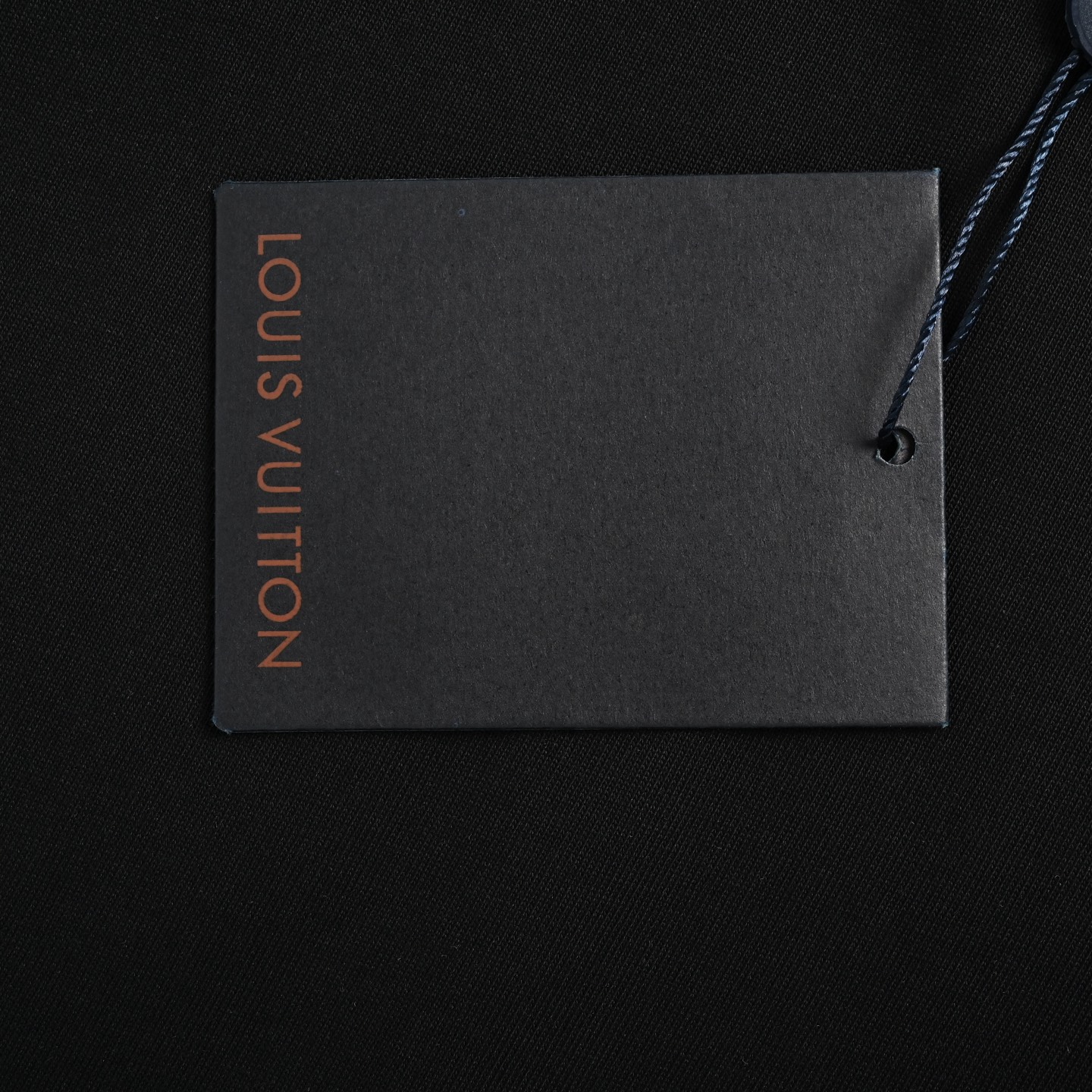 Louis Vuitton/路易威登 25ss 领口三花滑雪logo刺绣短袖黑色 白色-Chinese UA Cheap High Quatity Brand Clothes Bags handbags Sneakers wholesale wholesaler seller from China Factory suppliers Fashion Clothing Shoes best Quality Beautiful Price Louis Vuitton/路易威登 25ss 领口三花滑雪logo刺绣短袖黑色 白色