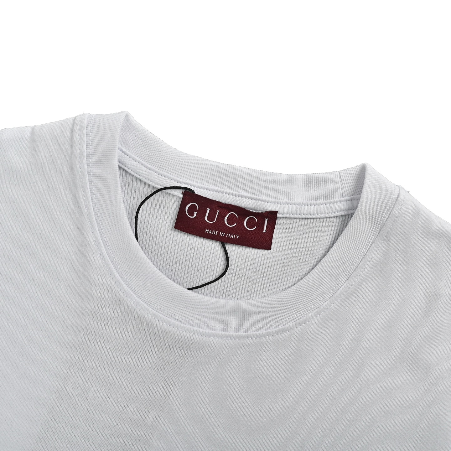 Gucci/古驰 25ss 胸口玫瑰花刺绣短袖