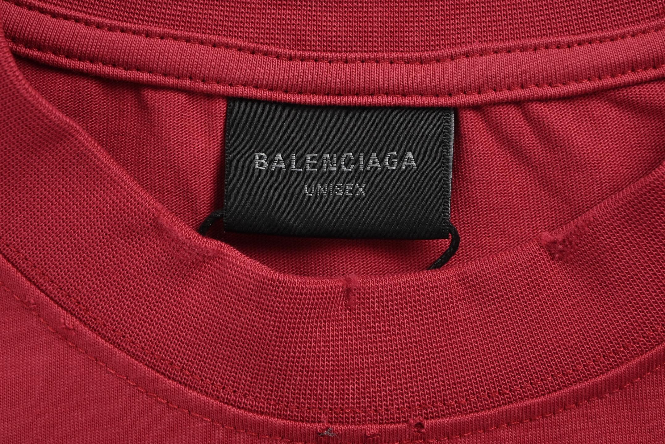 Balenciaga/巴黎世家 美纹纸胶带印花短袖-莆田鞋,莆田鞋货源,高仿鞋,高仿鞋货源,安福档口,莆田高仿鞋,莆田鞋批发,高仿鞋批发,莆田高仿运动鞋,高仿运动鞋,莆田运动鞋 Balenciaga/巴黎世家 美纹纸胶带印花短袖
