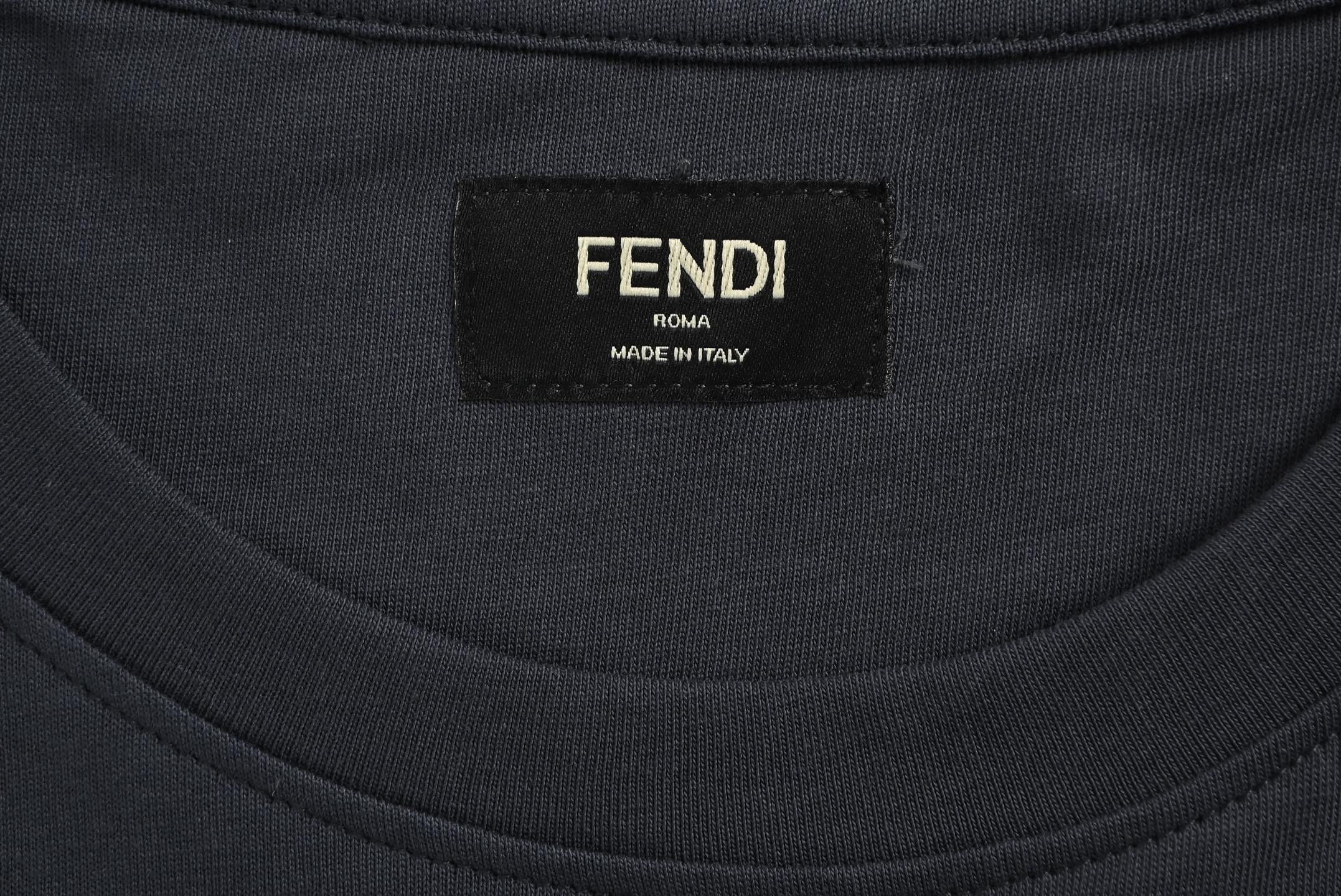 Fendi/芬迪 Club纯色徽章刺绣短袖 定染海军蓝米兰新棉华绸面料